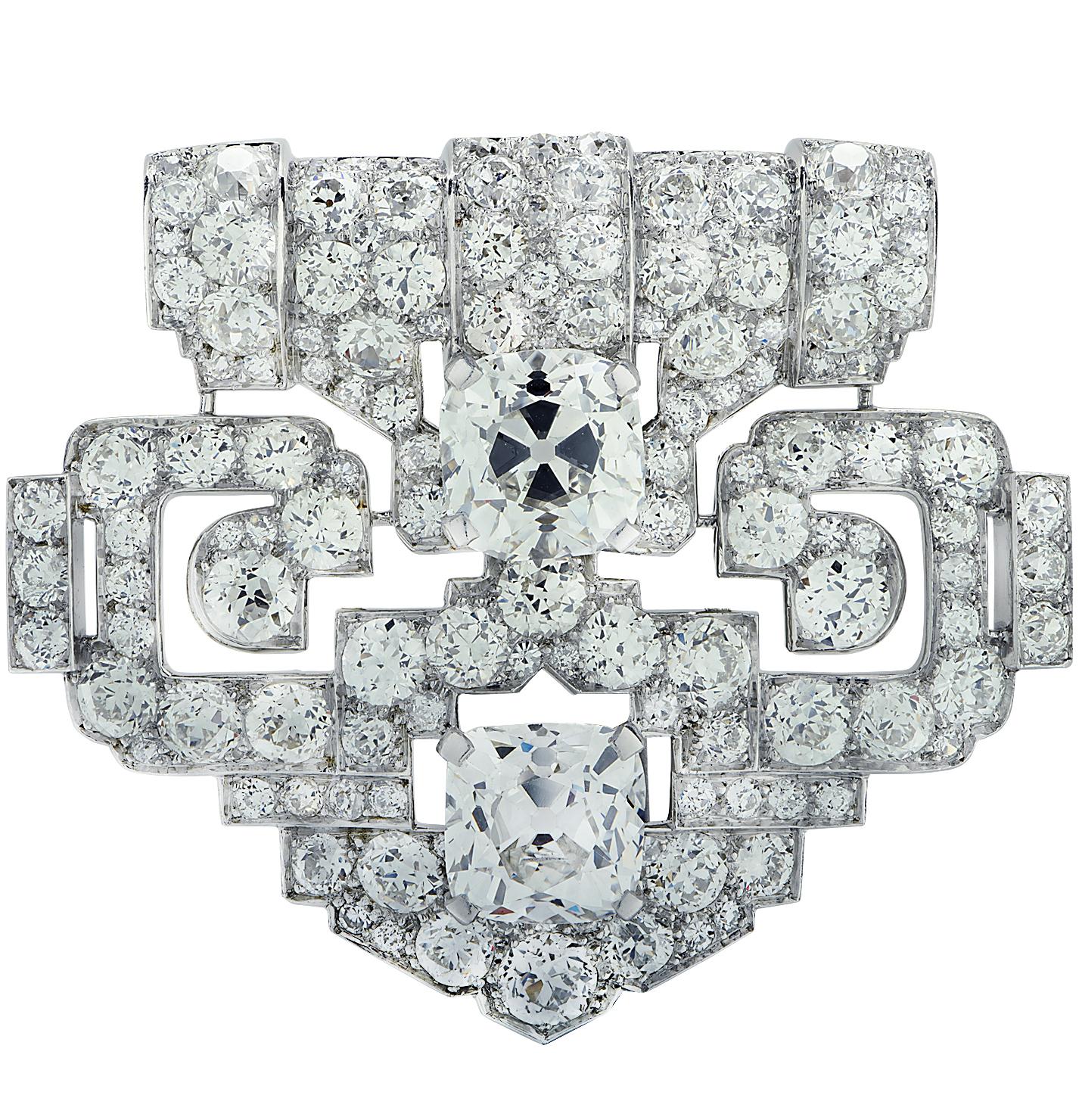 Cartier New York GIA Certified 11.24 Carat Old Mine Cushion Diamond Brooch For Sale 2