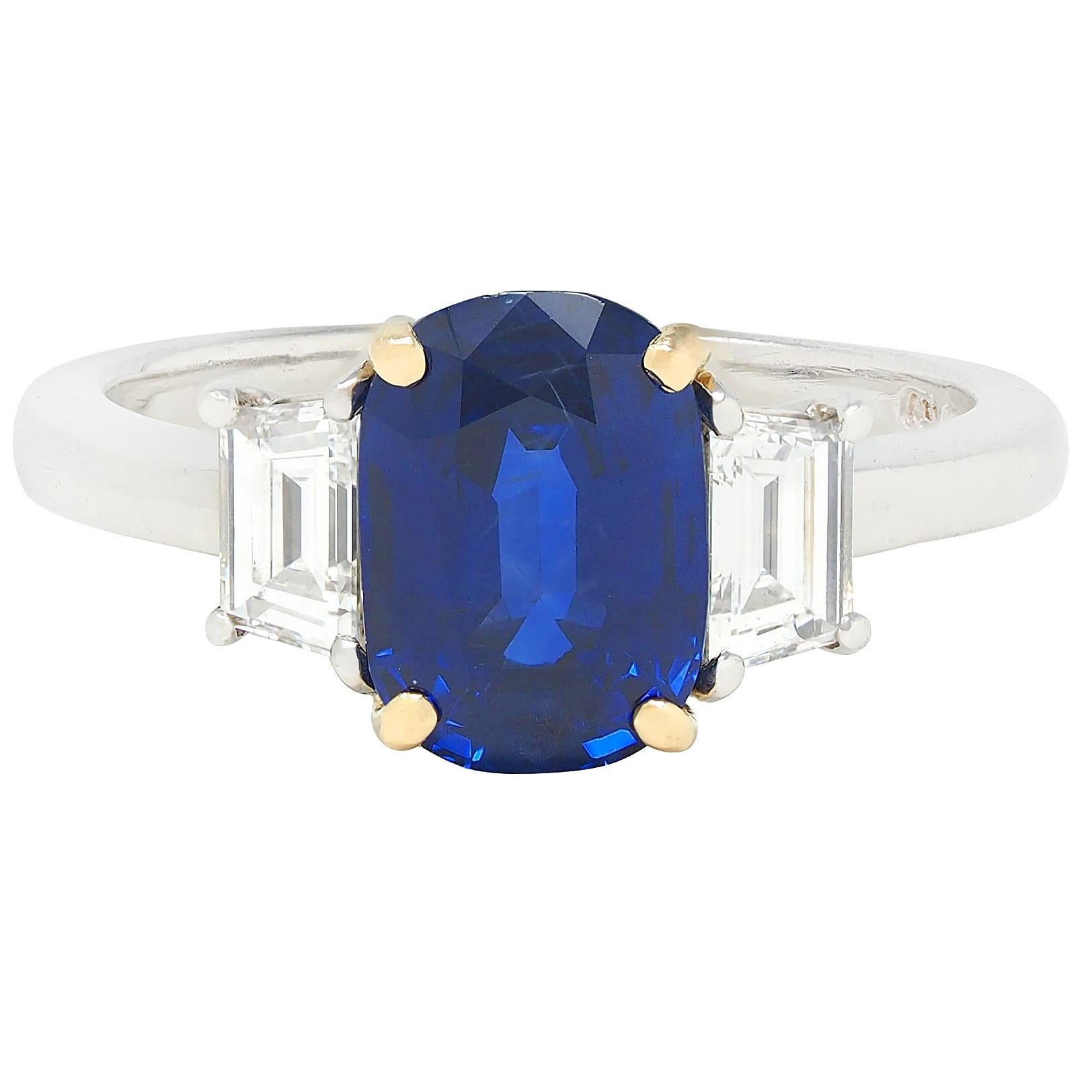 Cartier No Heat Sapphire Diamond Platinum 18K Gold Vintage Three Stone Ring For Sale