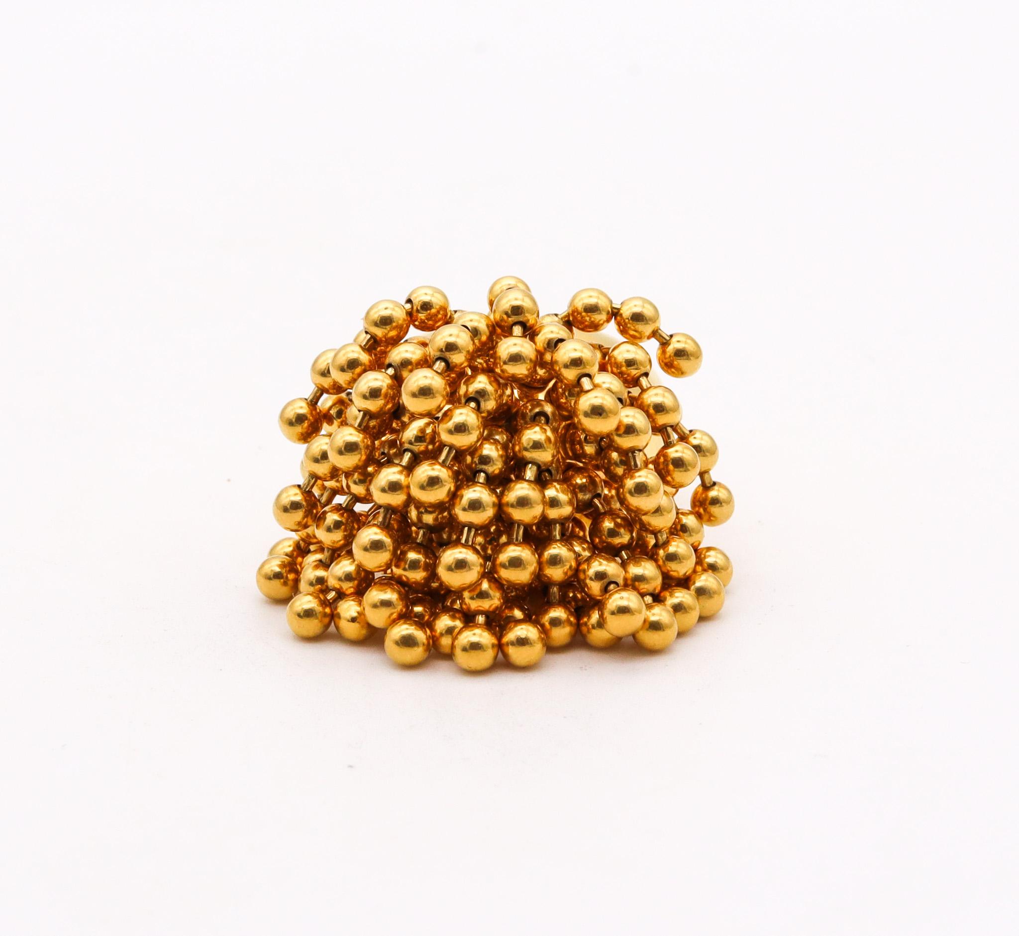 Cartier Nouvelle Bague Pom Pom Kinetic Cocktail Ring in 18 Karat Yellow Gold In Excellent Condition For Sale In Miami, FL