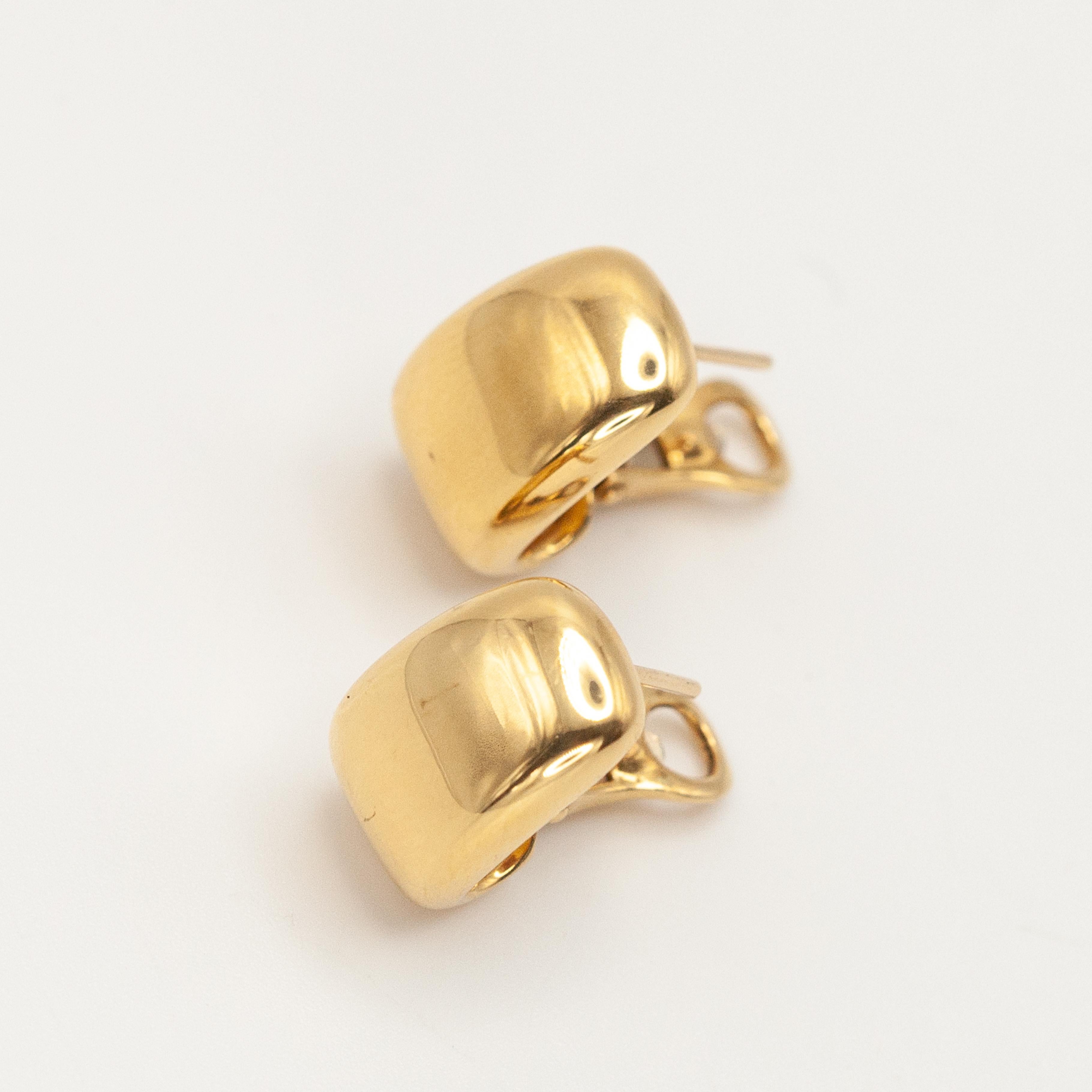 Modern Cartier Nouvelle Vague 18K Yellow Gold Hoop Earrings For Sale