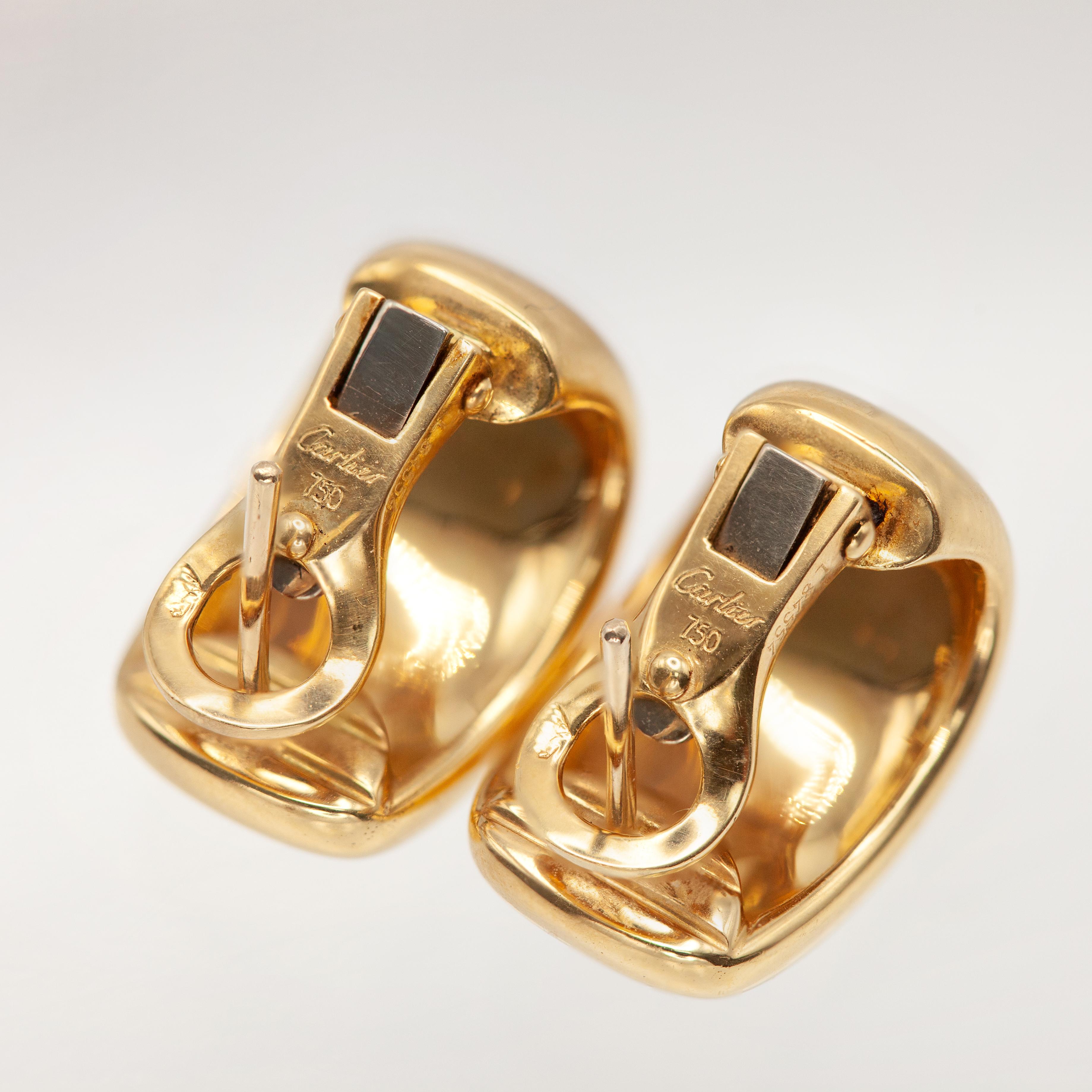 Women's Cartier Nouvelle Vague 18K Yellow Gold Hoop Earrings For Sale