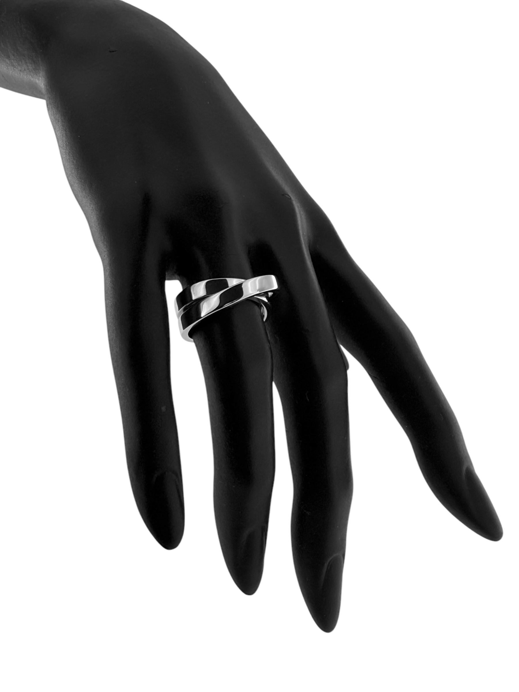 Cartier Nouvelle Vague Anello a fascia incrociata in oro bianco in vendita 5
