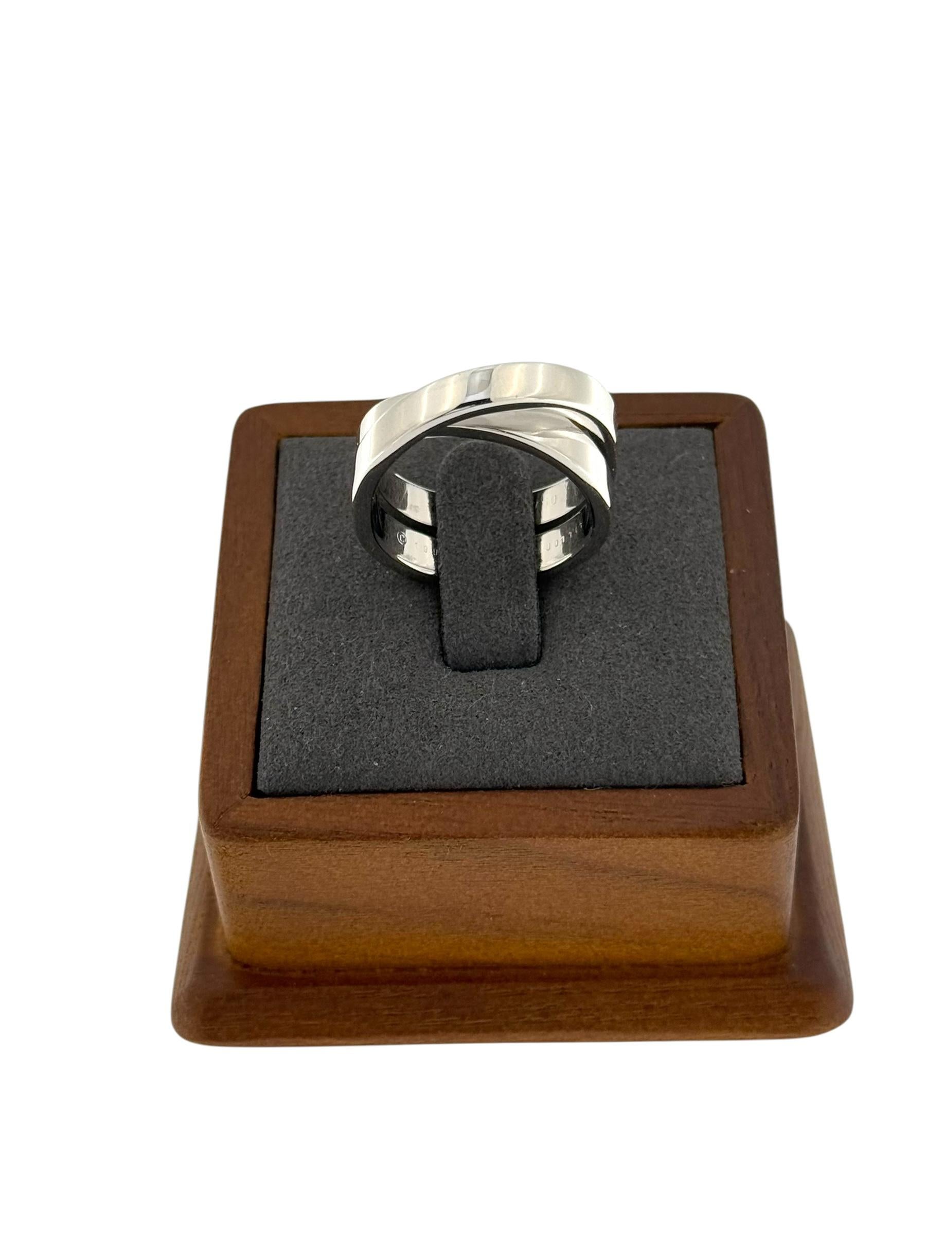 da uomo o donna Cartier Nouvelle Vague Anello a fascia incrociata in oro bianco in vendita