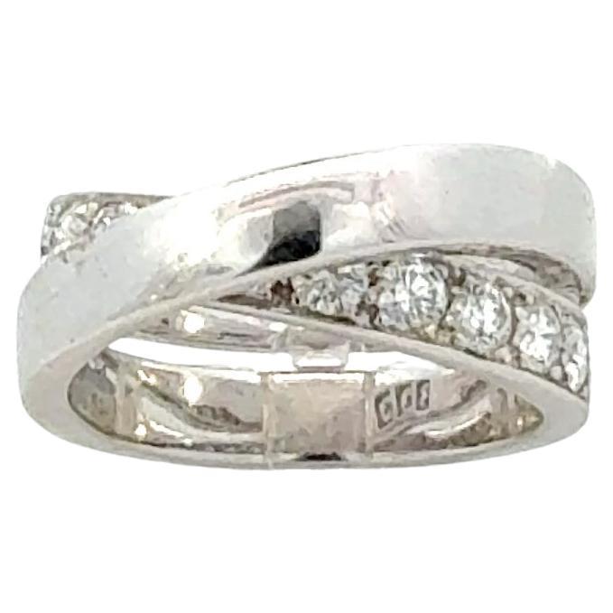 Anillo Cartier Nouvelle Vague Cruzado de Diamantes 18 quilates y 1,10 quilates en diamantes