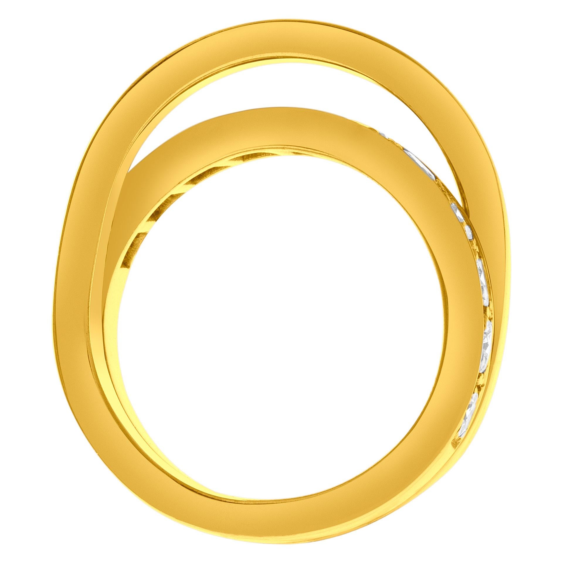 women's crossover ring
