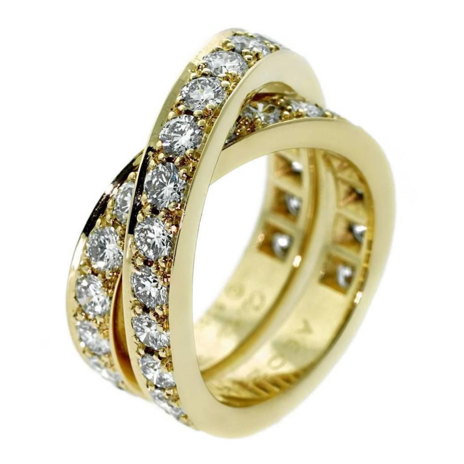 Round Cut Cartier Nouvelle Vague Diamond Bypass Gold Ring