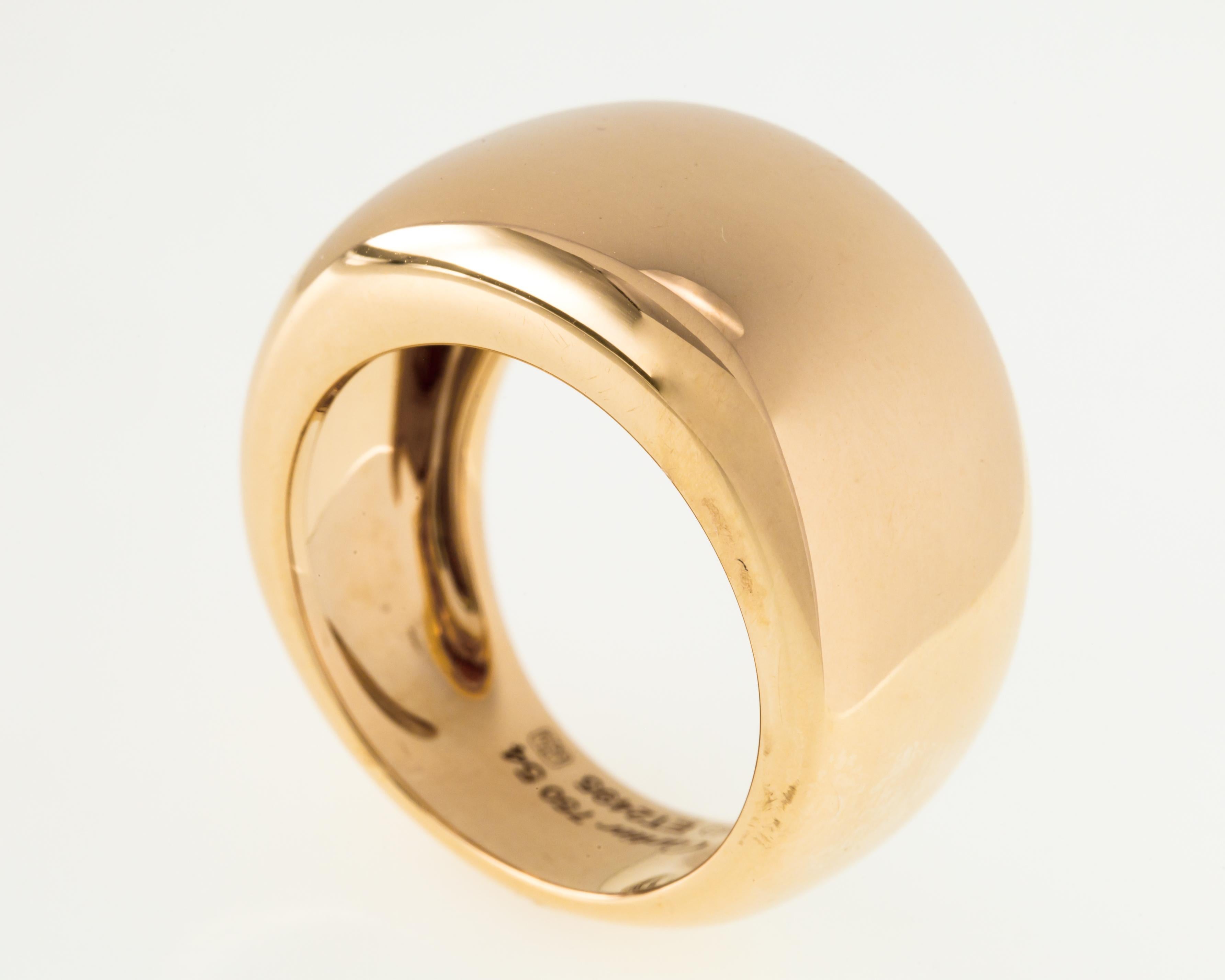 Beautiful 18k Yellow Gold Dome Ring by Cartier
La Nouvelle Vague
Size 54 (US Size 7)
Total Mass = 12.8 grams
Width of Ring = Appx 13 mm