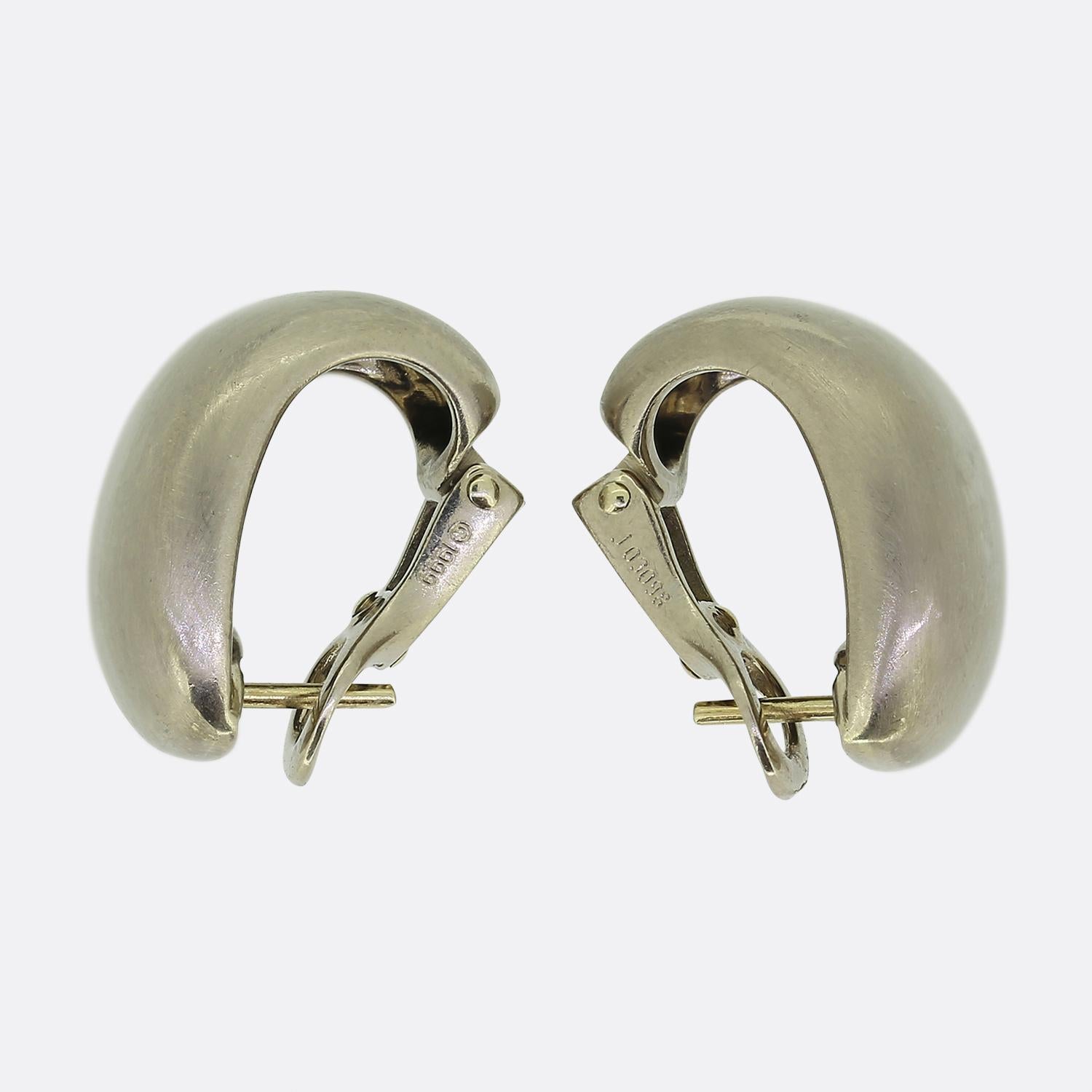 Women's or Men's Cartier Nouvelle Vague Matte Earrings