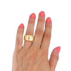 Cartier Nouvelle Vogue 18k Gold Dome Ring