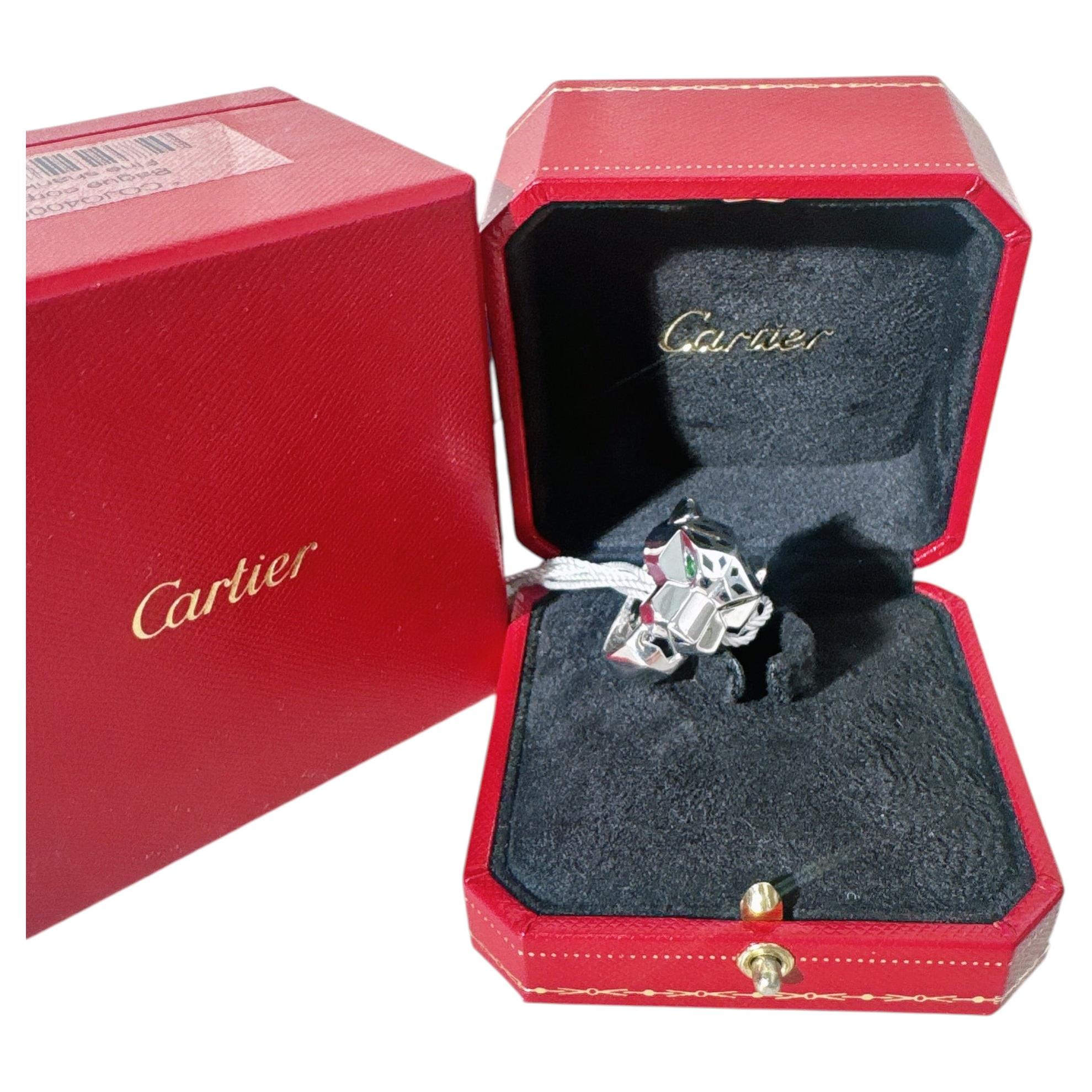 Cartier Onyx Emeralds 18K White Gold Panthère de Cartier Ring Size 48 For Sale