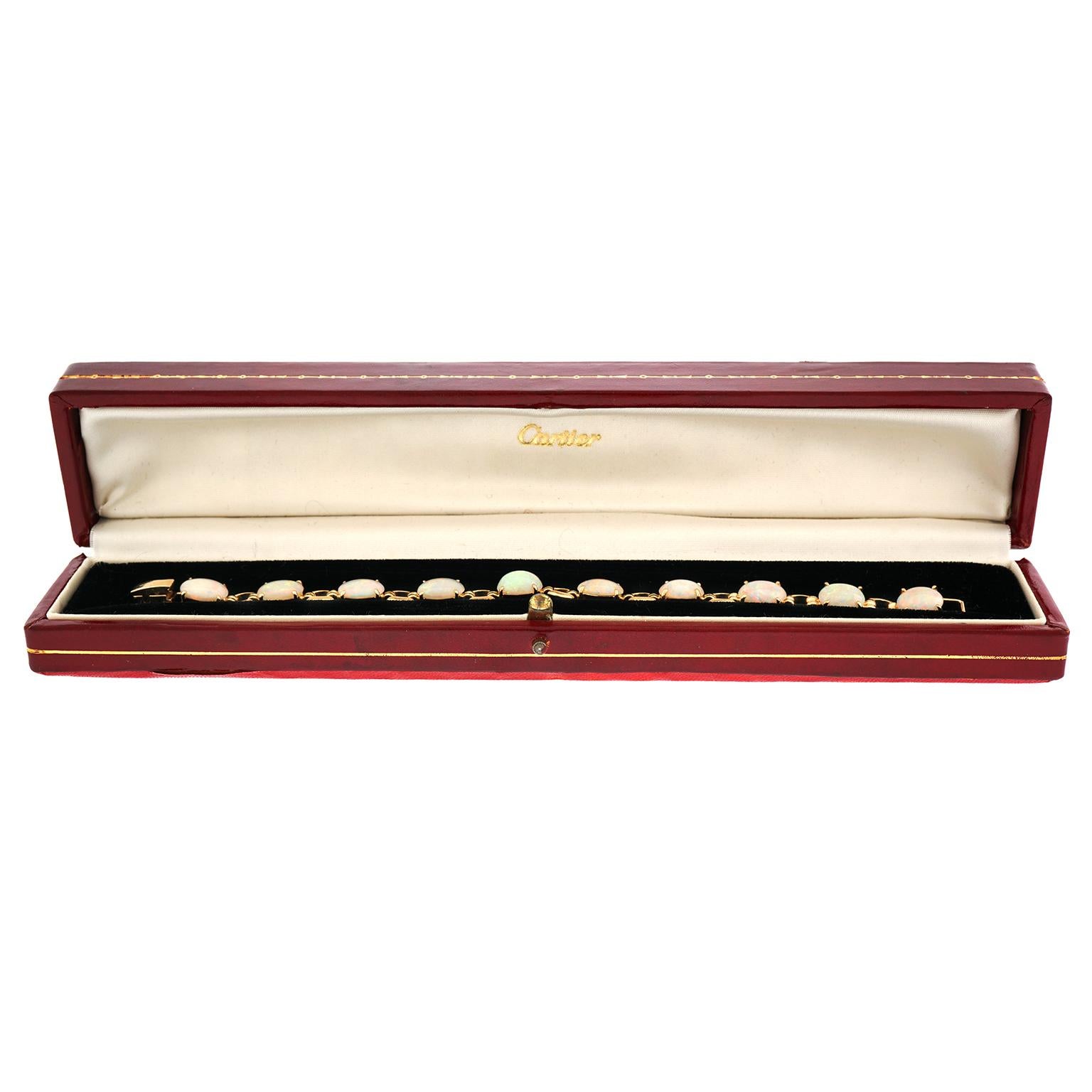 Cartier Opal-Set Gold Bracelet In Excellent Condition In Litchfield, CT