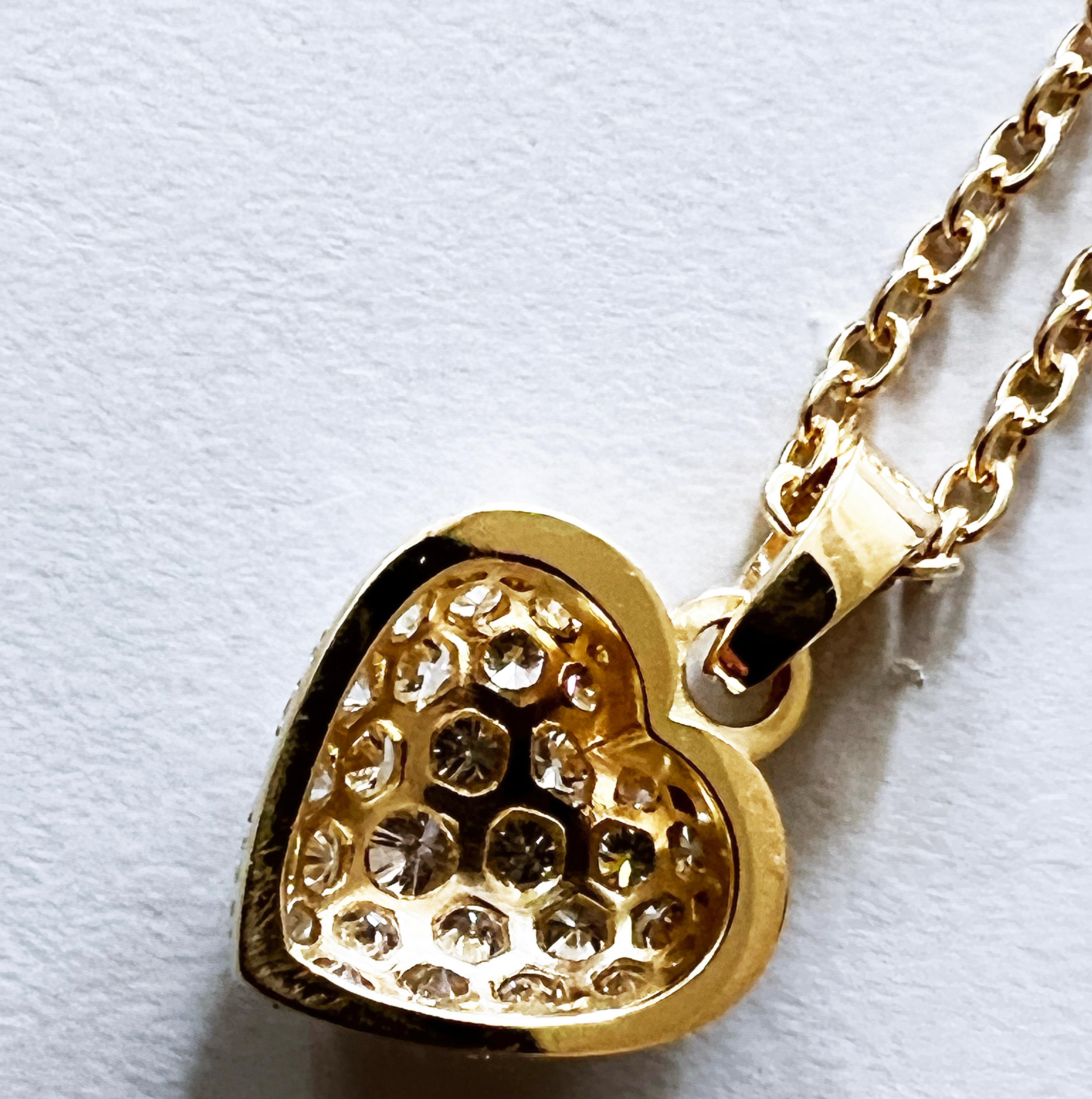 Contemporary Cartier Original 1990 White Diamond 18 Karat Yellow Gold Heart Pendant Necklace