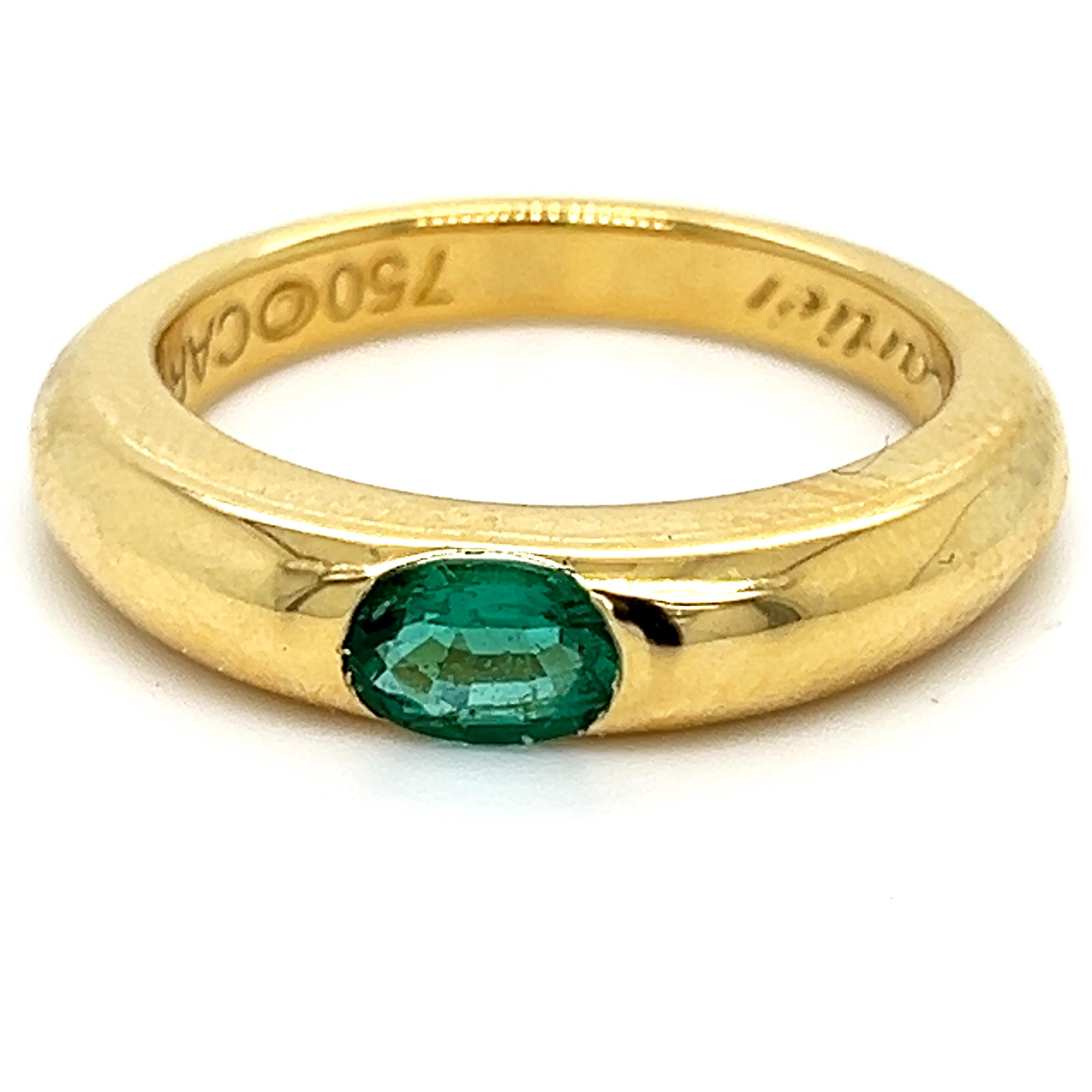 Modern Cartier Original 1992 Oval Emerald 18 Karat Yellow Gold Ellipse Ring For Sale