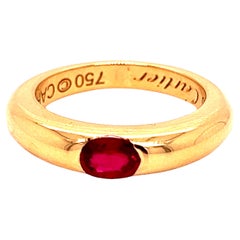 Cartier Original 1992 Oval Ruby 18 Karat Yellow Gold Ellipse Ring