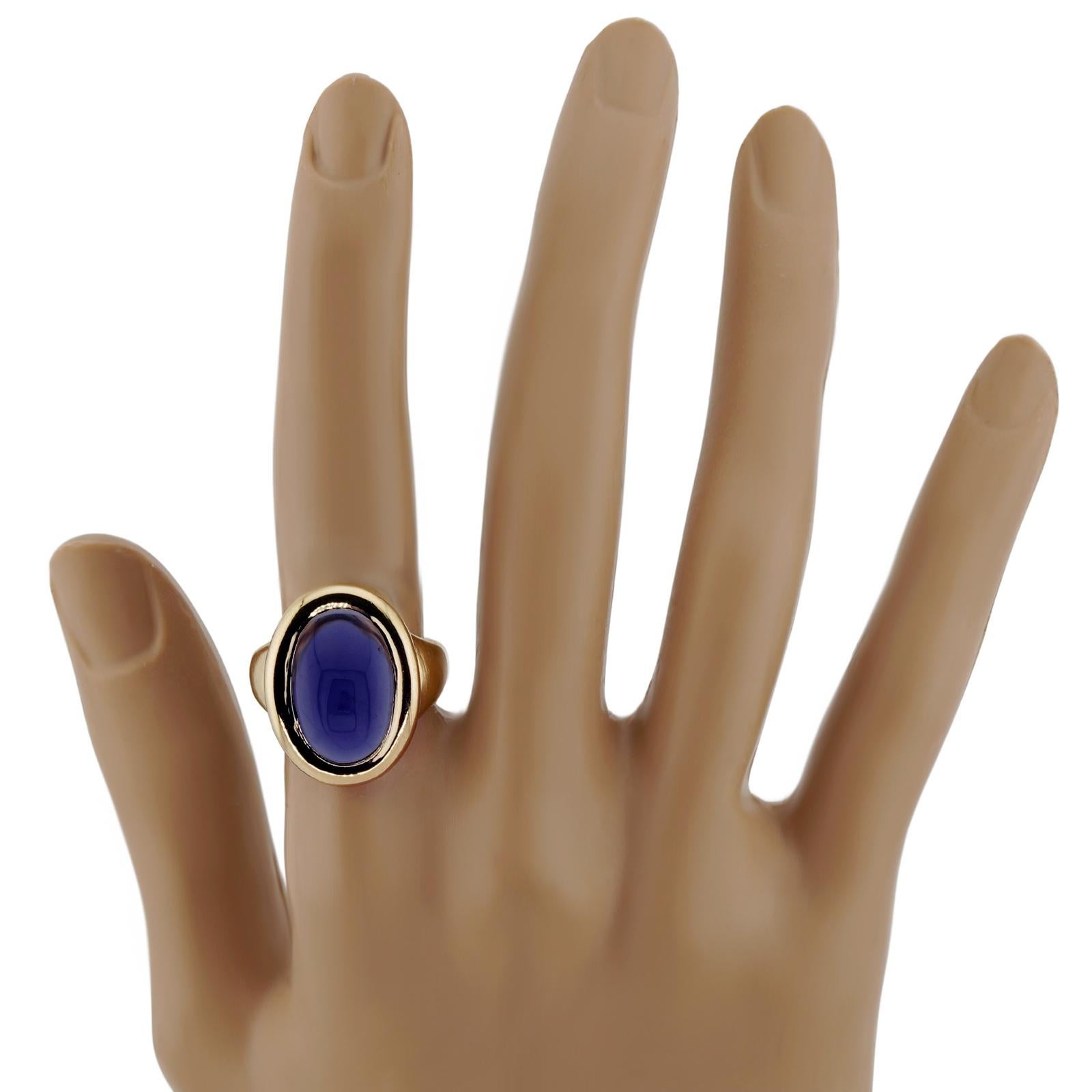 Oval Cut CARTIER Oval Iolite 18k Yellow Gold Cocktail Ring Box  For Sale