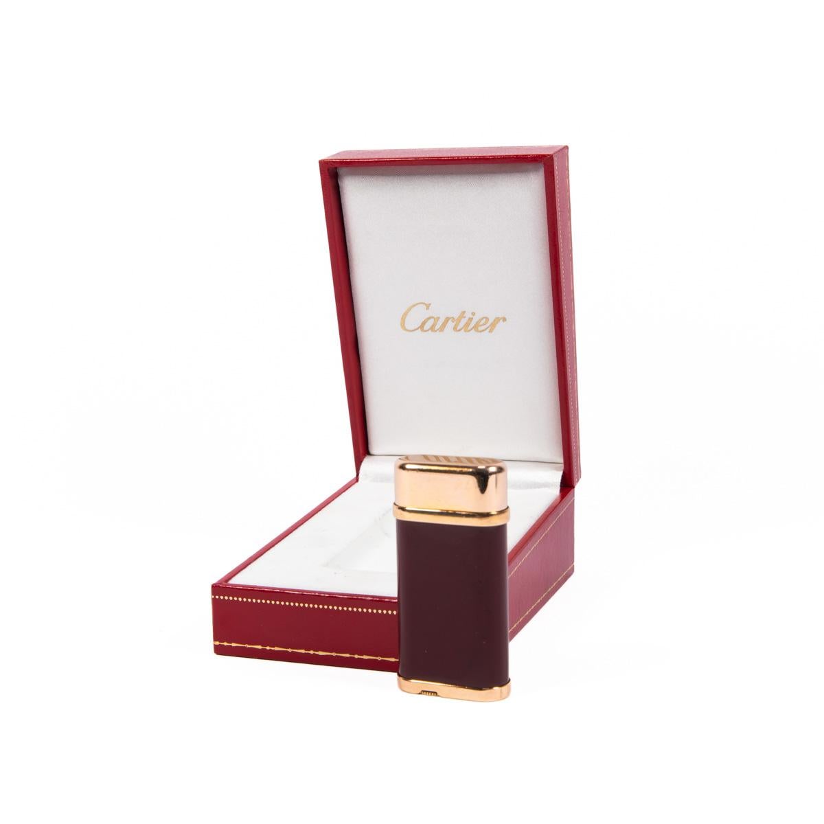 Vintage Gold Plated Cartier Oval lighter

This small gold-plated Cartier Oval lighter is indeed eye candy. Fully functional, sparks excellent, and lights every time. The lighter is in great condition. Its gold-plated and lacquered surfaces only have