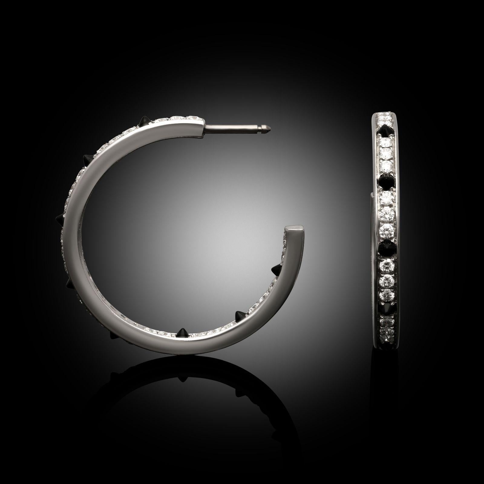 Brilliant Cut Cartier Pair of 'Panthère de Cartier' Diamond and Onyx Hoop Earrings Ca. 1990's