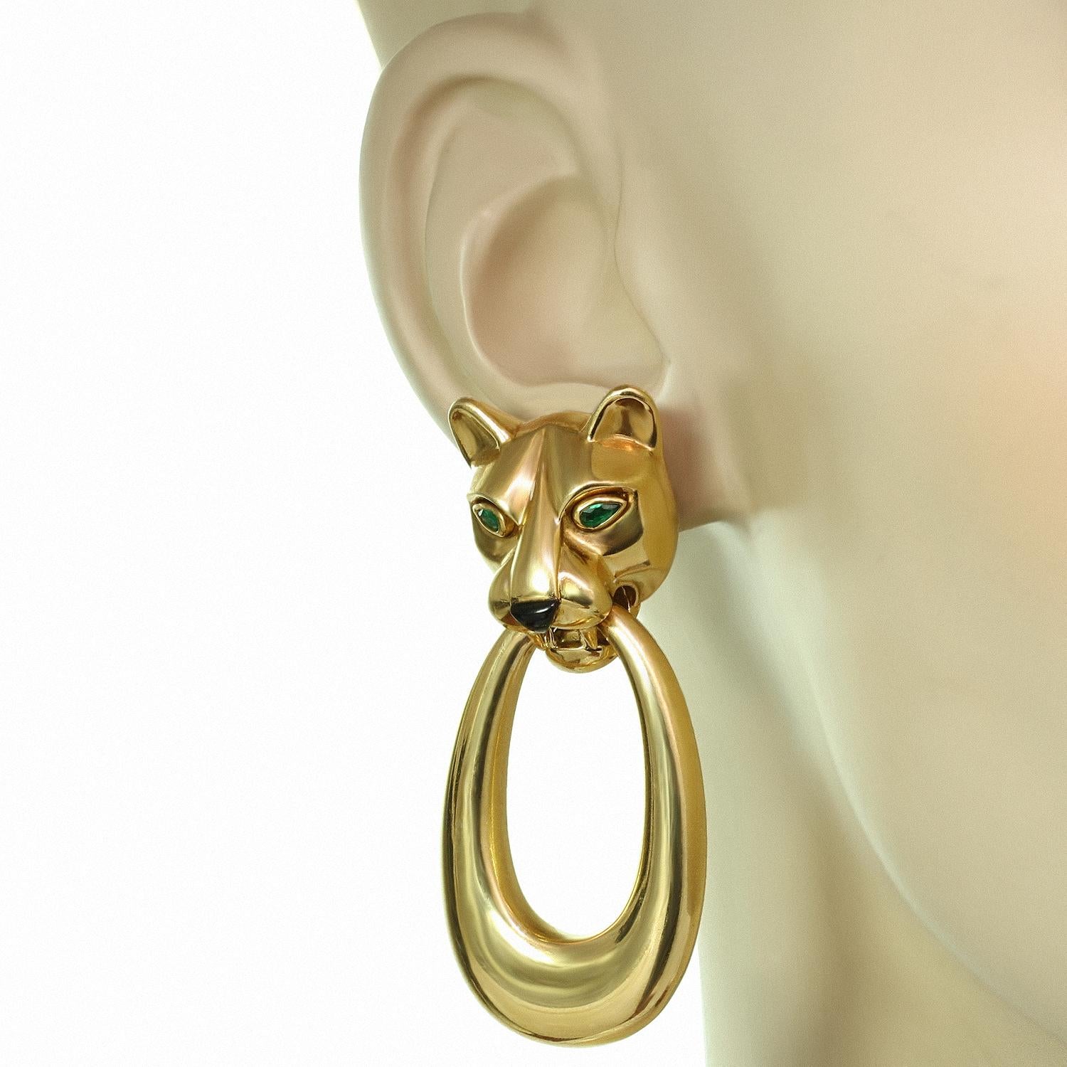 Round Cut Cartier Panther Head Door Knocker Emerald Enamel Yellow Gold Clip-On Earrings