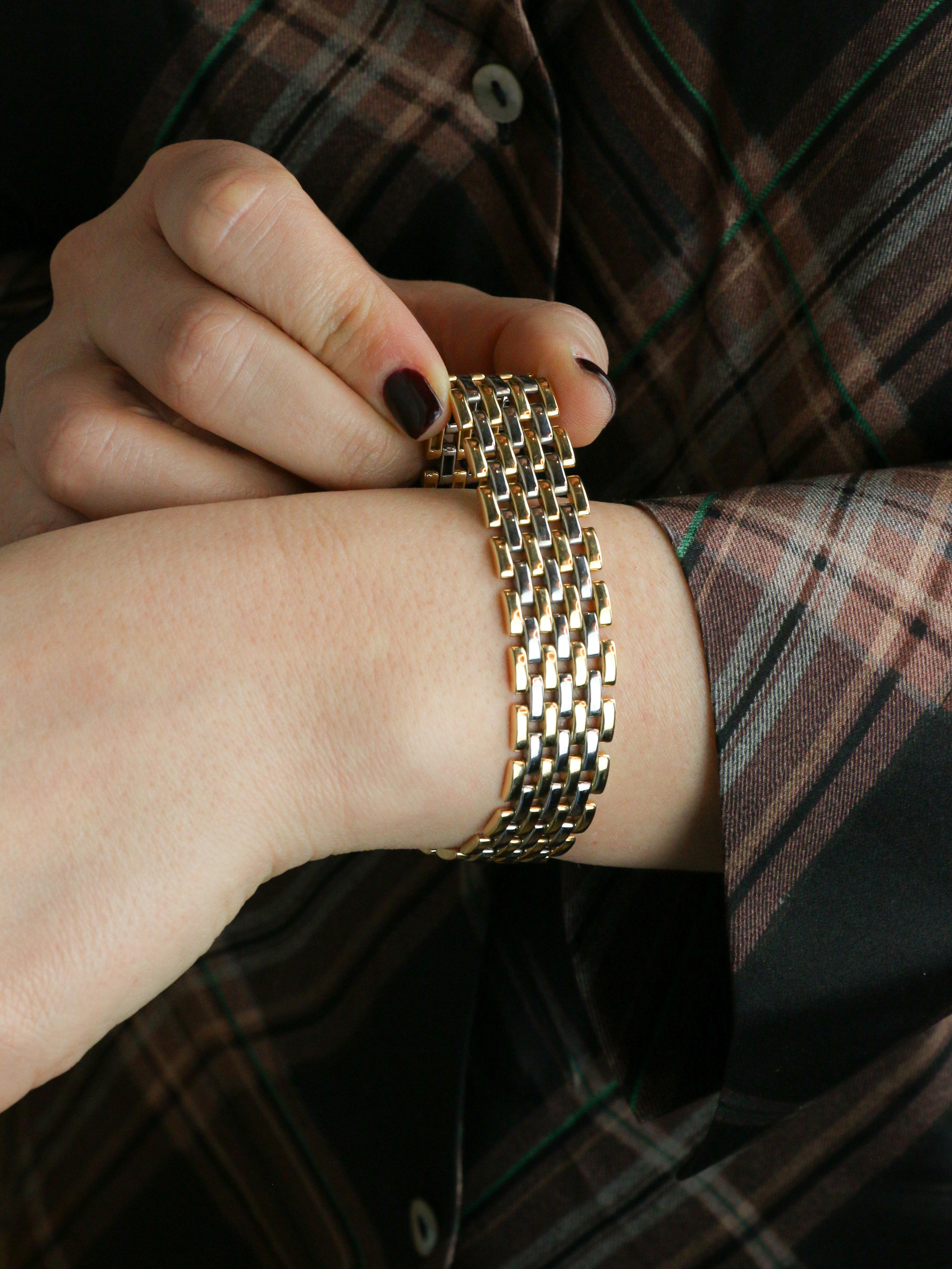 CARTIER Pulsera de eslabones Pantera de oro amarillo y acero en venta 11