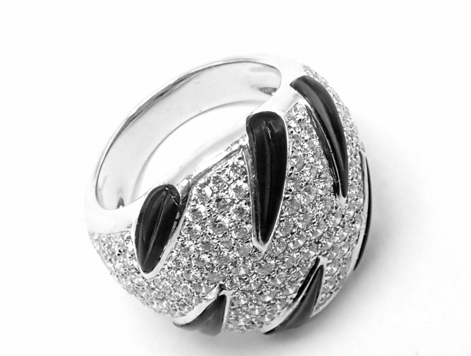 Brilliant Cut Cartier Panther Panthere Claw Diamond Black Onyx White Gold Ring For Sale