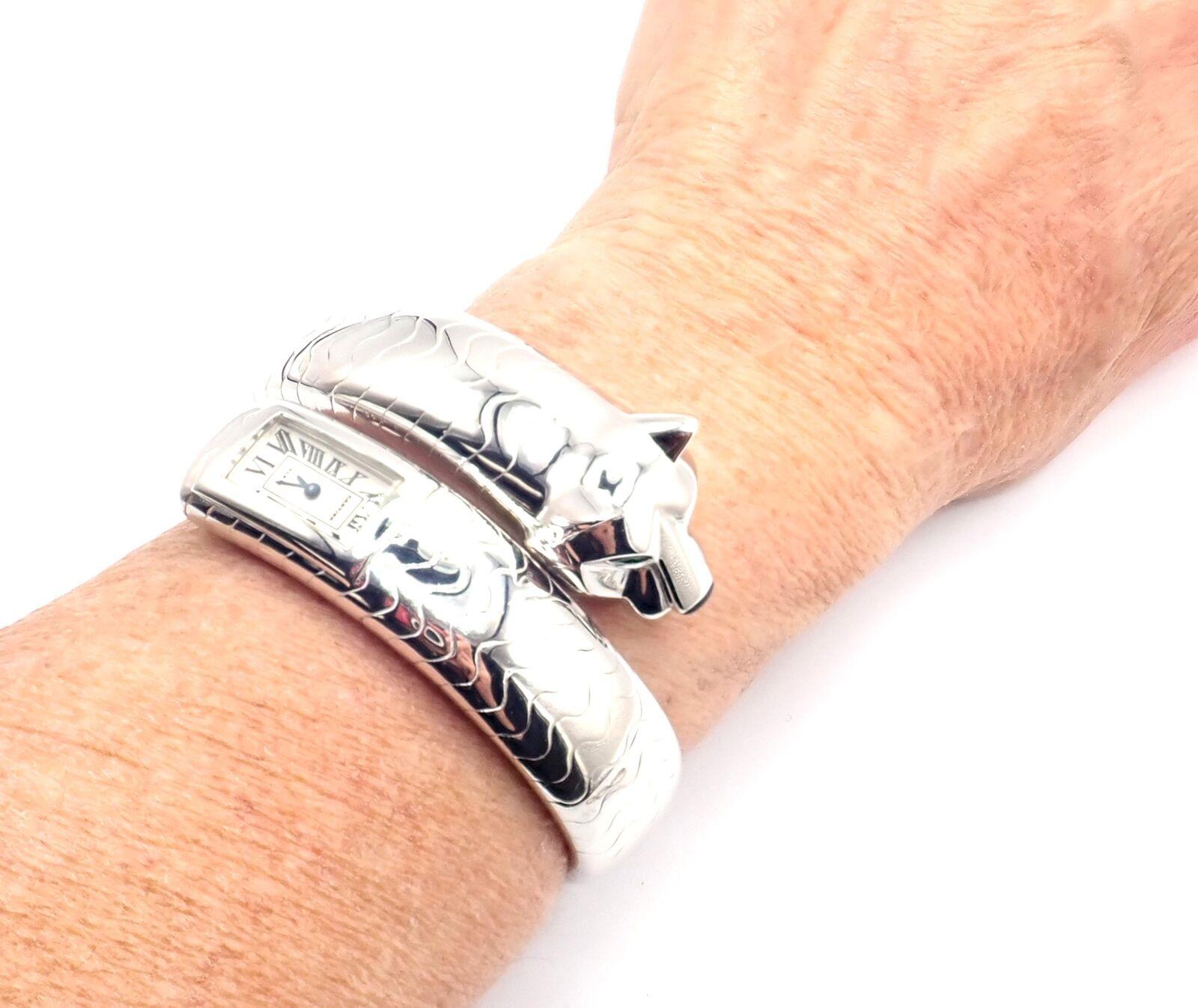 Taille brillant Cartier, montre-bracelet jonc panthère, émeraude, onyx et quartz en vente