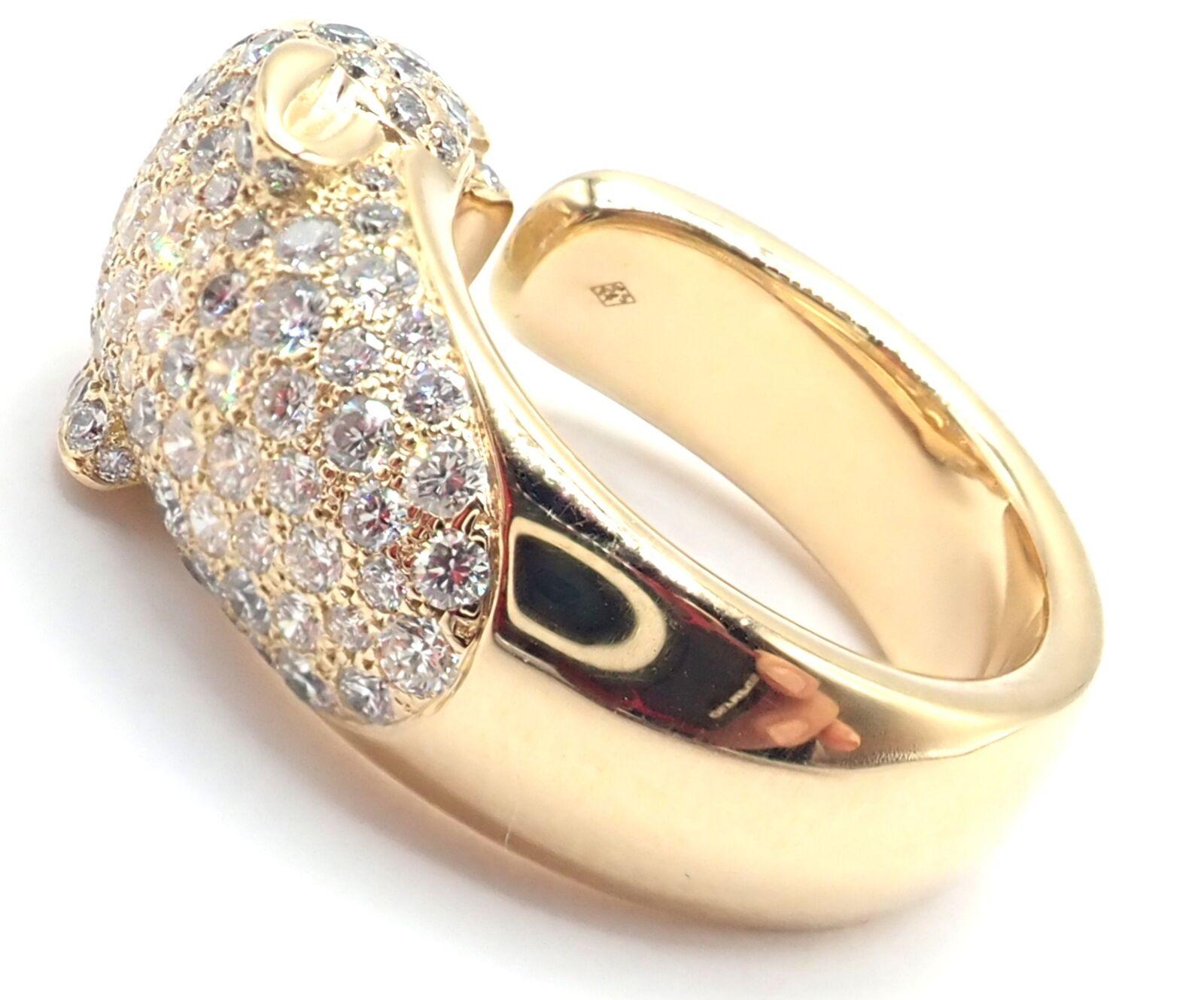 Taille brillant Cartier Bague panthère en or, émeraude, onyx et diamants en vente