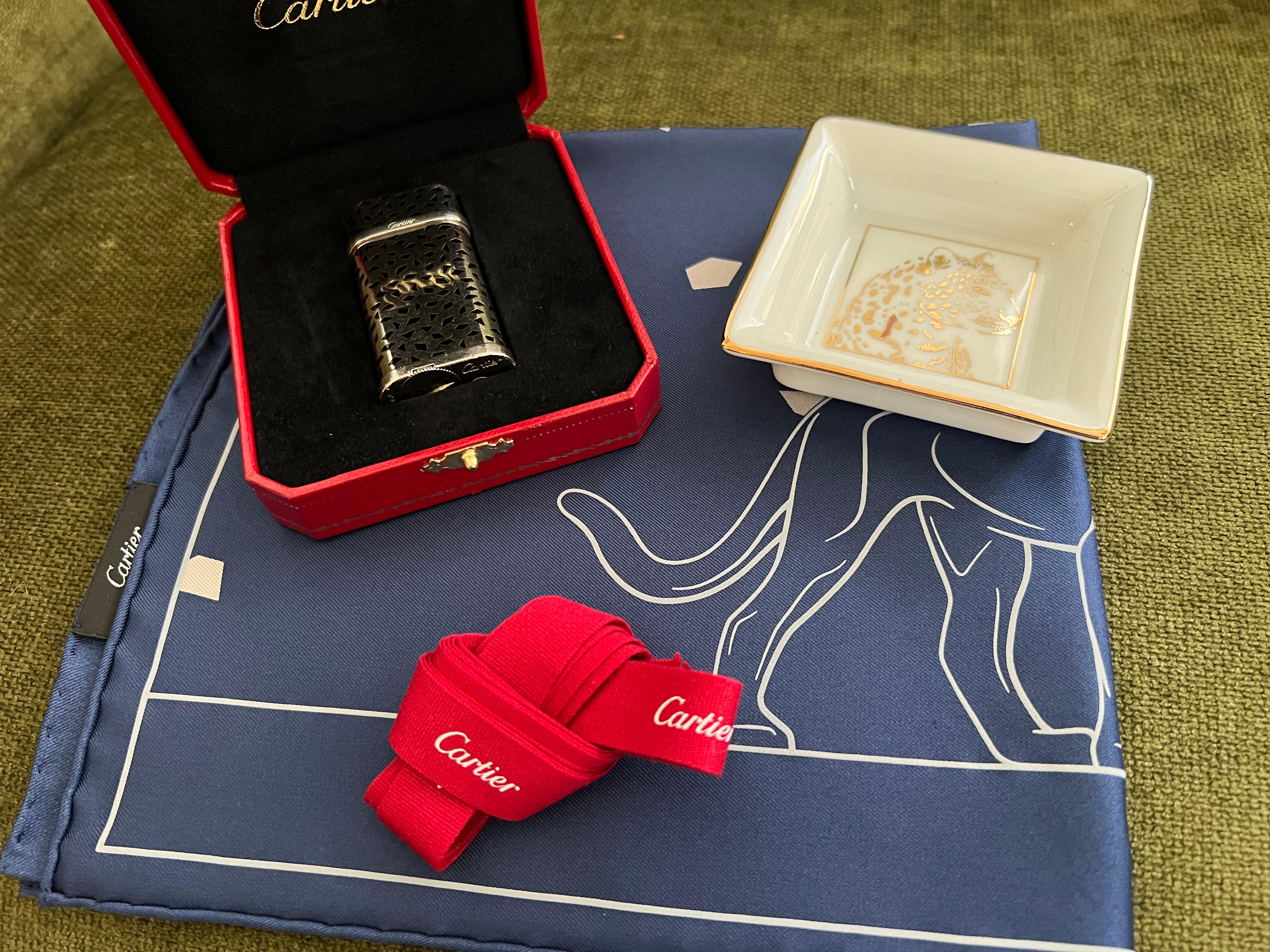 Cartier “Panthera“ Set of Lighter, Ashtray & Silk Scarf In Excellent Condition For Sale In New York, NY