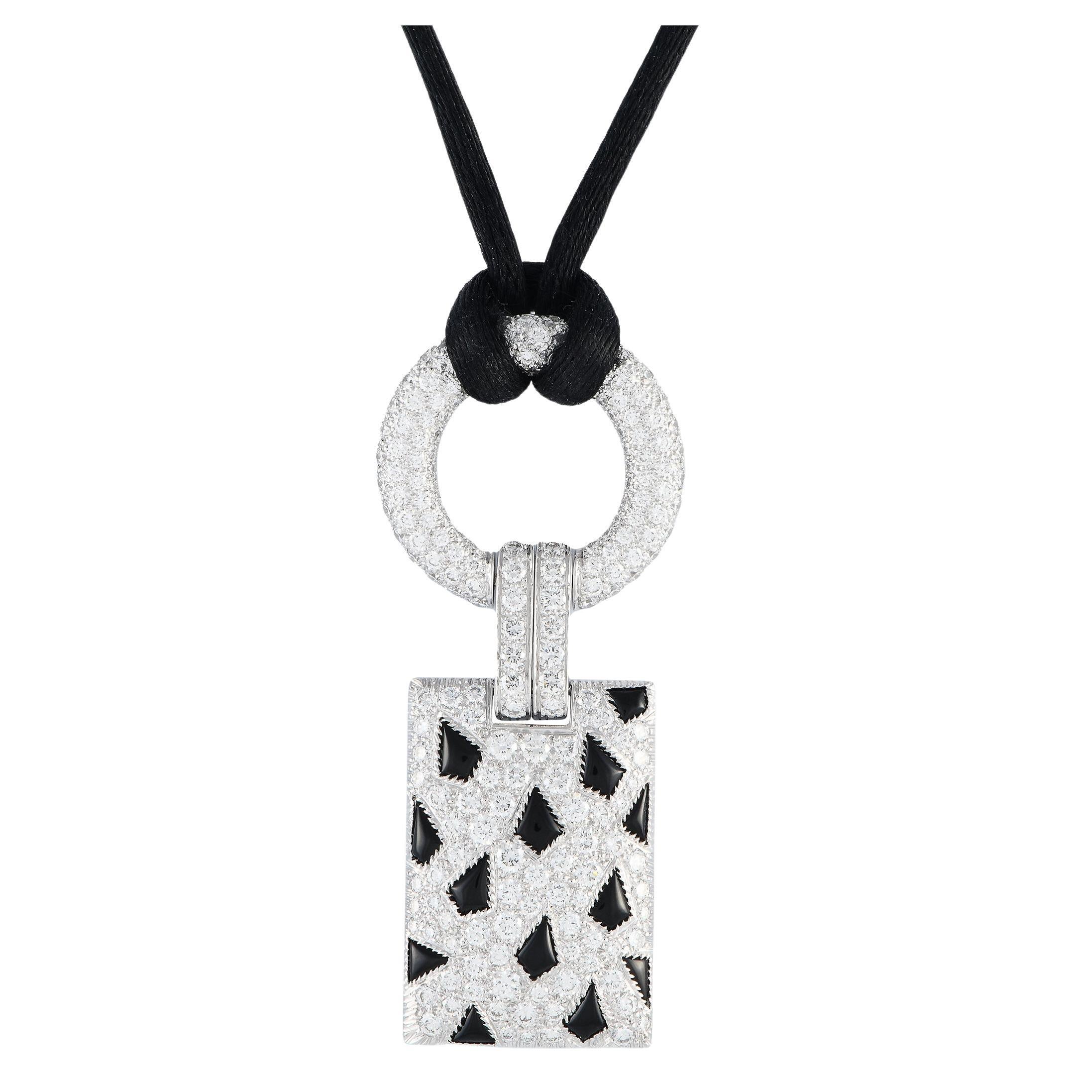 Cartier Panthere Halskette mit Anhänger, Panthere 18K Weißgold 2,85 Karat Diamant und Onyx