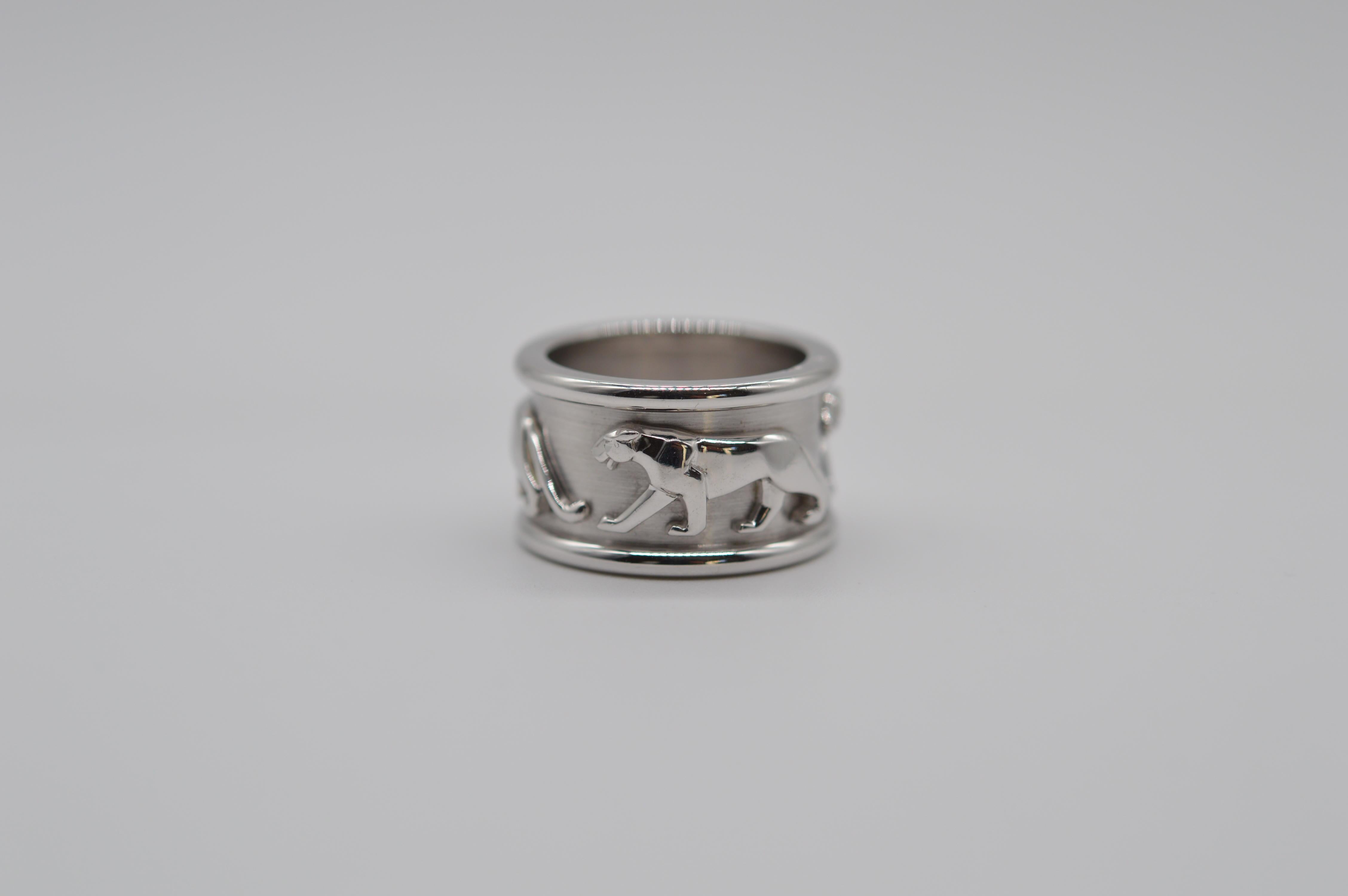 Cartier Panthère Ring
18K White Gold
Size 51
Weight 12.7 grams
Vintage unworn condition
With original certificate from Cartier
From 1999