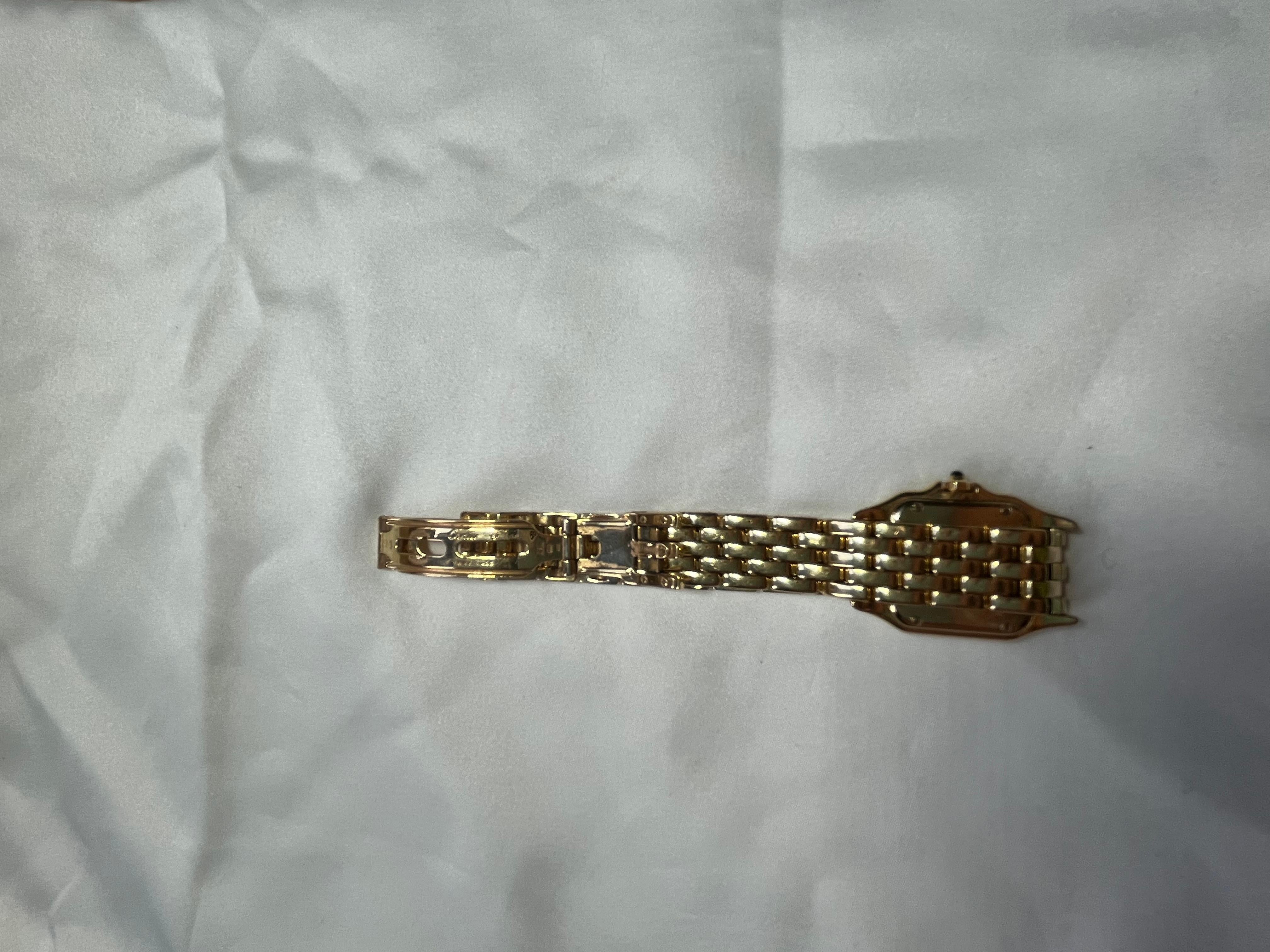 Cartier Panthere 18k Yellow Gold Classic Ladies Watch In Good Condition For Sale In London, GB