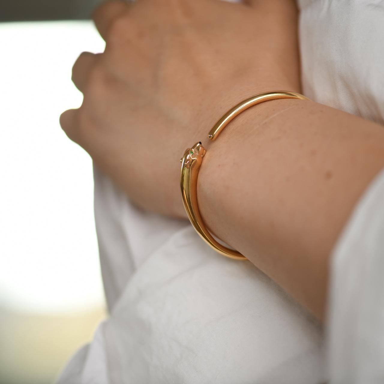 Cartier Panthère de Cartier 18K Rose Gold Armband Klein Model Nr. 16 im Angebot 3