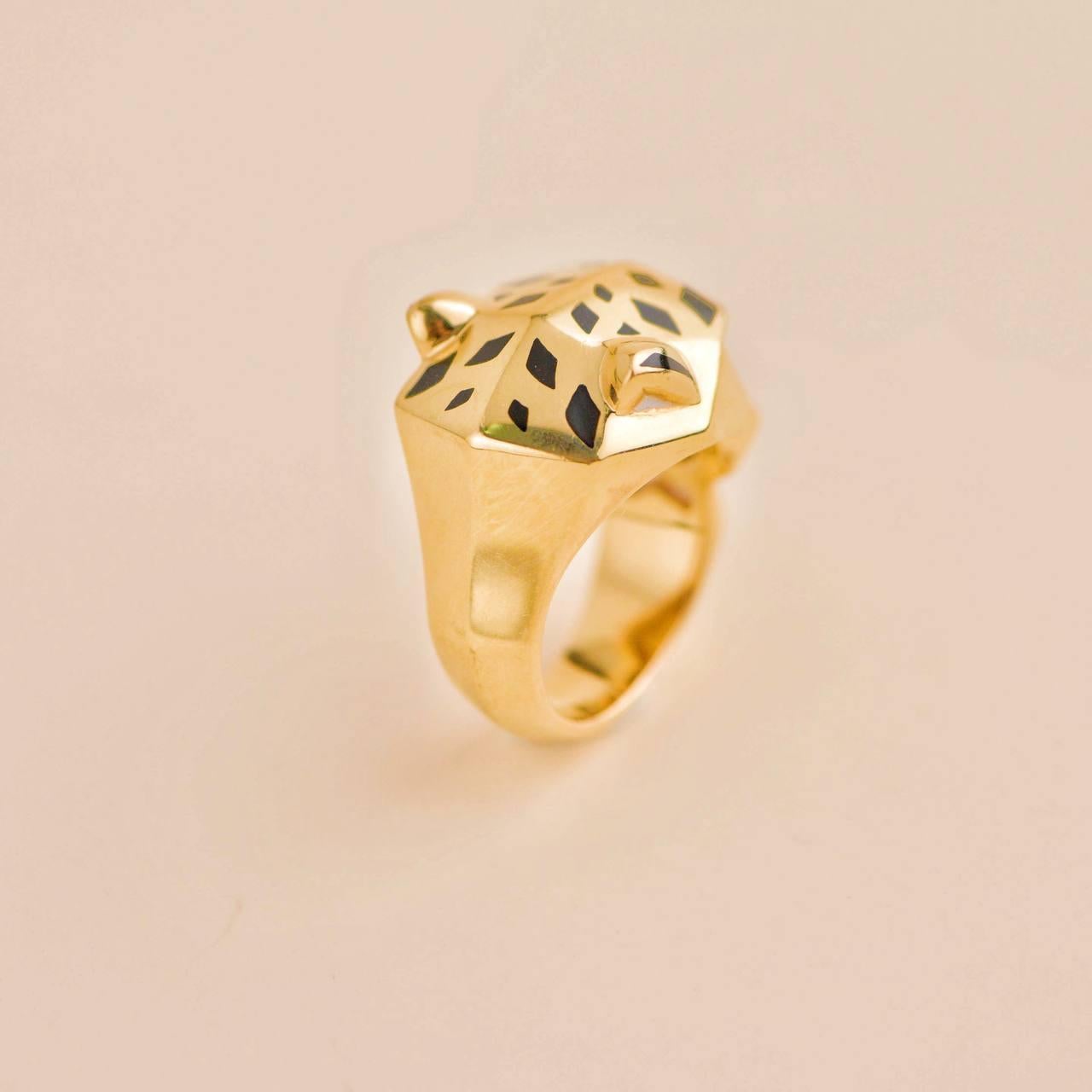 Women's or Men's Cartier Panthère de Cartier 18k Yellow Gold Garnet Onyx Ring Size 57