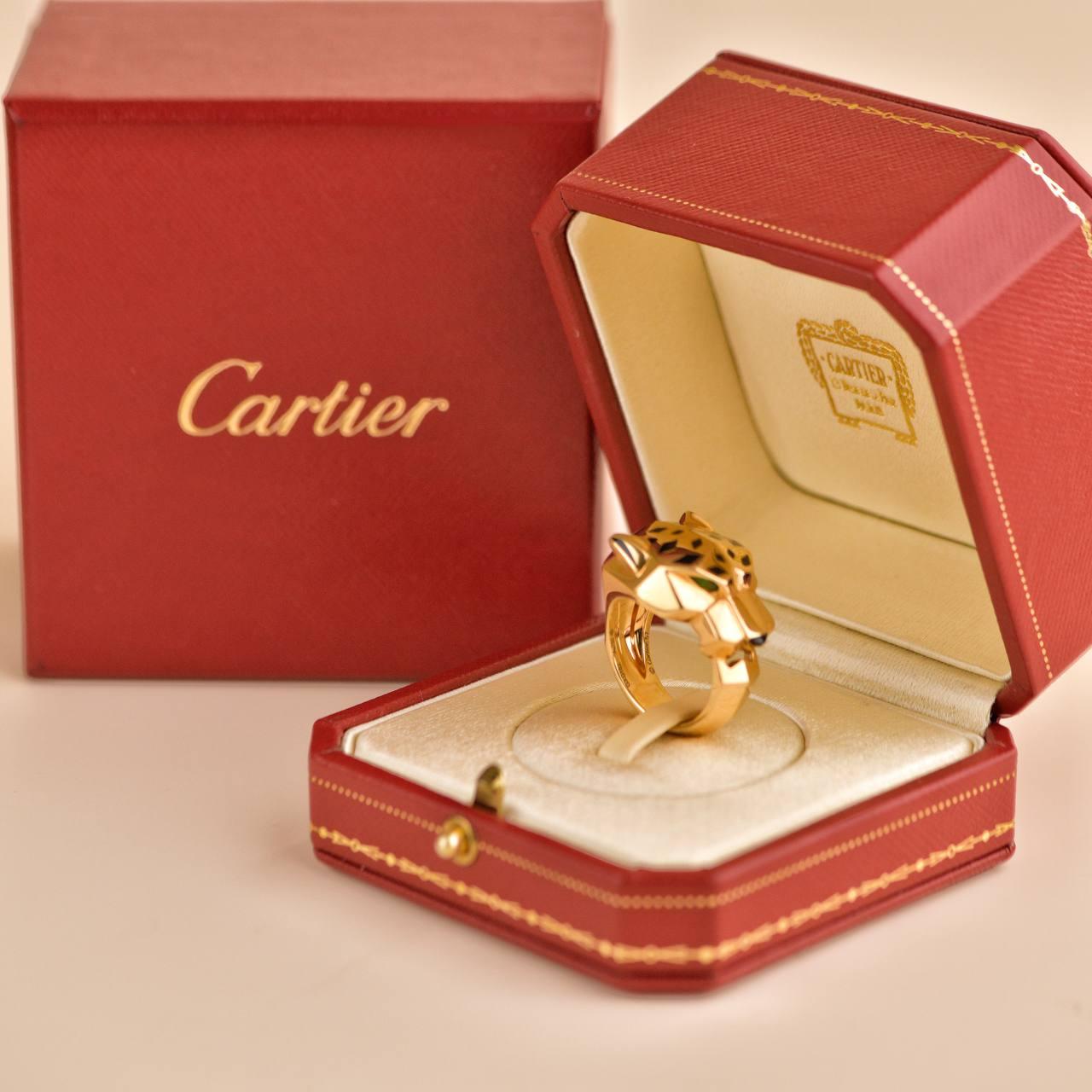 Cartier Panthère de Cartier 18k Yellow Gold Garnet Onyx Ring Size 57 In Excellent Condition In Banbury, GB