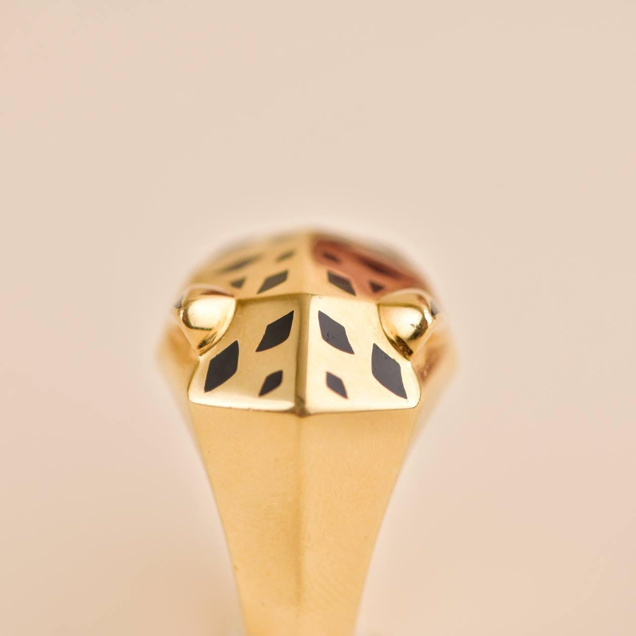 Women's or Men's Cartier Panthère de Cartier 18k Yellow Gold Garnet Onyx Ring Size 57