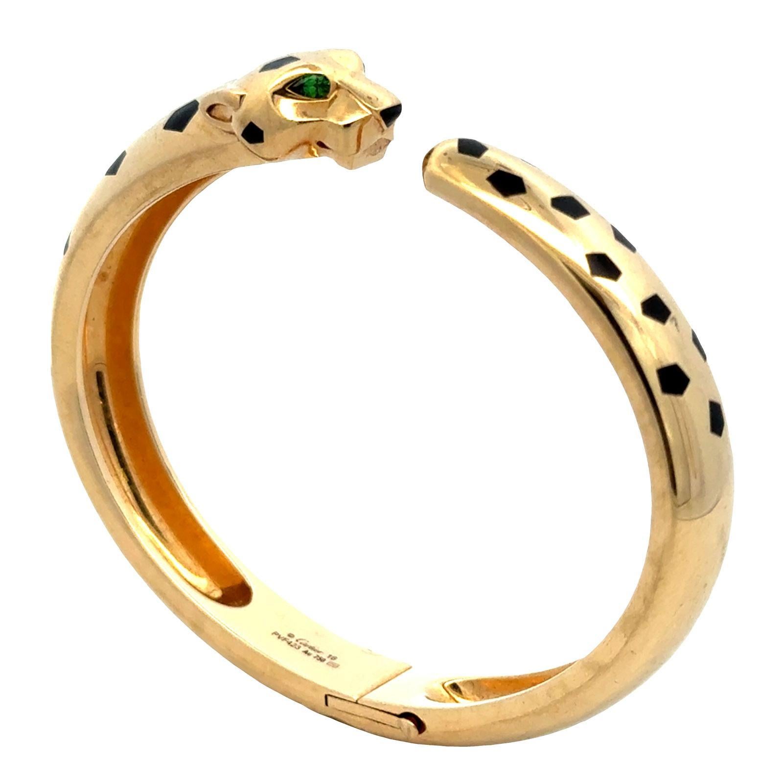 Cartier Panthère de Cartier 18KYG Tsavorite Medium Model Cuff Bangle Bracelet 16 en Excelente estado para la venta en Boca Raton, FL