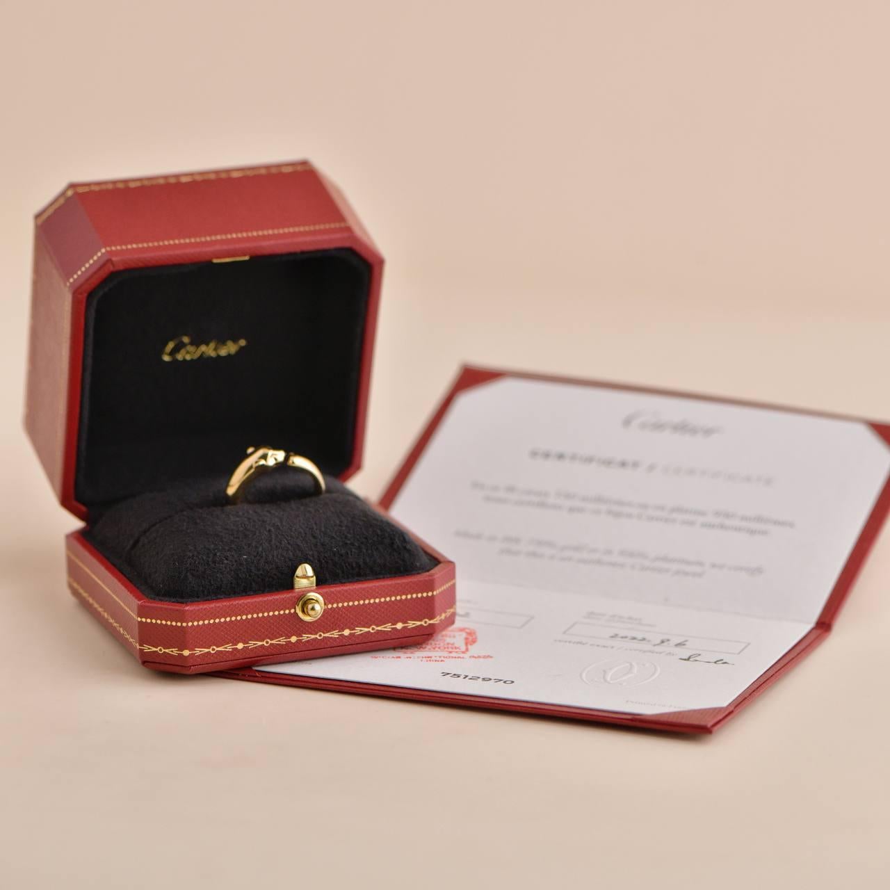 SKU	AT-2500
Comes With	Full Set (Box + Card)
Date	2022
RRP	£3,500 Inc taxes / $3,650 Excl taxes / 4050 € Inc taxes
Model	B4230157
Serial Number	PR****
Metal	18k Yellow Gold
Stones	Onyx, Green Garnet
Weight	approx 10.7 g
Ring Size	57