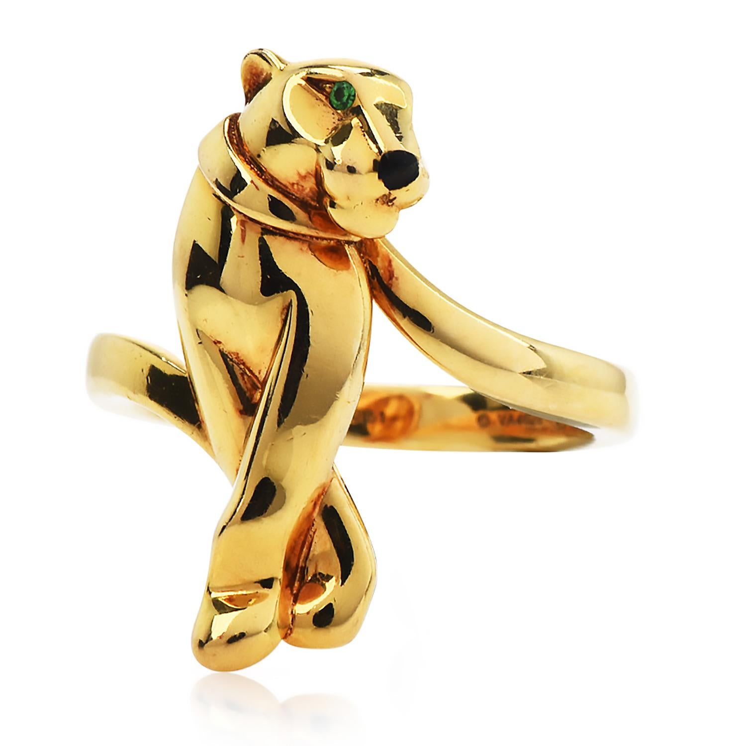 Cartier Panthere de Cartier Tsavorite Onyx 18K Yellow Gold Panther Ring In Excellent Condition In Miami, FL
