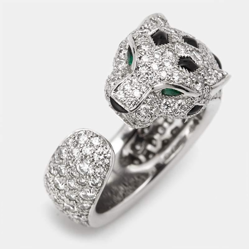Cartier Panthere De Diamond Onyx Emerald 18K White Gold Cocktail Ring Size 48 In Fair Condition In Dubai, Al Qouz 2