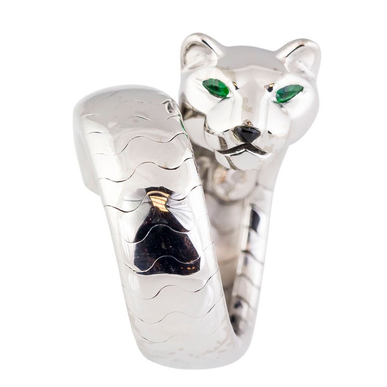 Cartier Panthere Emerald 18k White Gold Lakarda Ring
