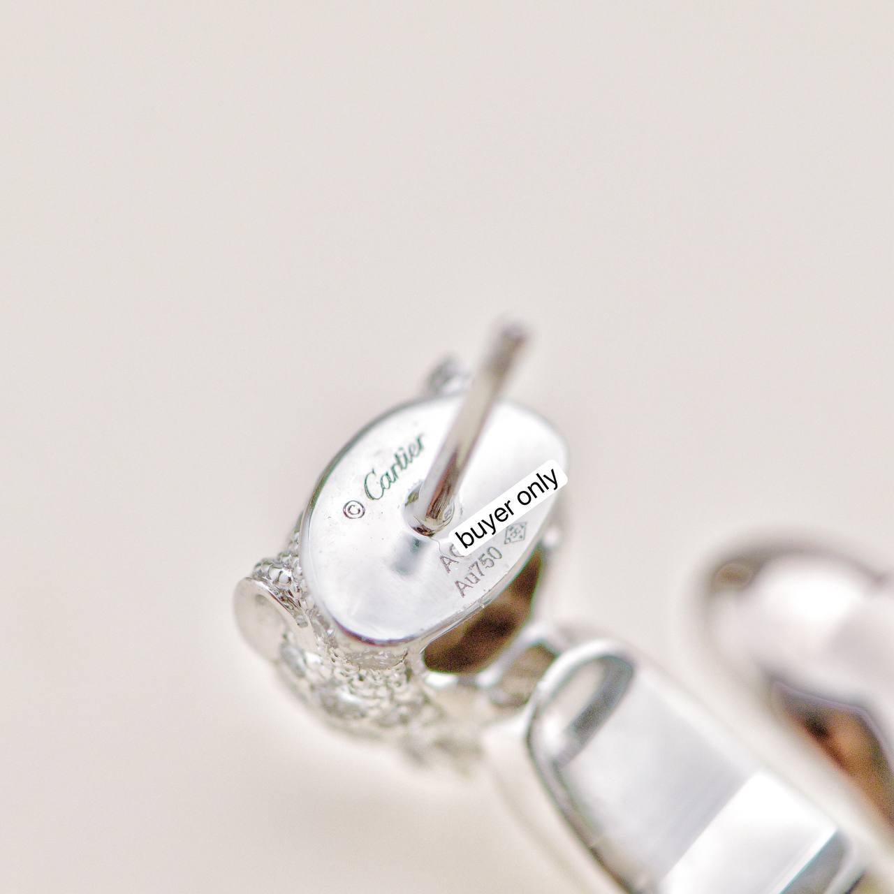 Orecchini a cerchio Cartier Panthère con diamante smeraldo in oro bianco 18 carati in vendita 1