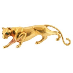 Cartier Panthère Emerald Eye Gold Brooch