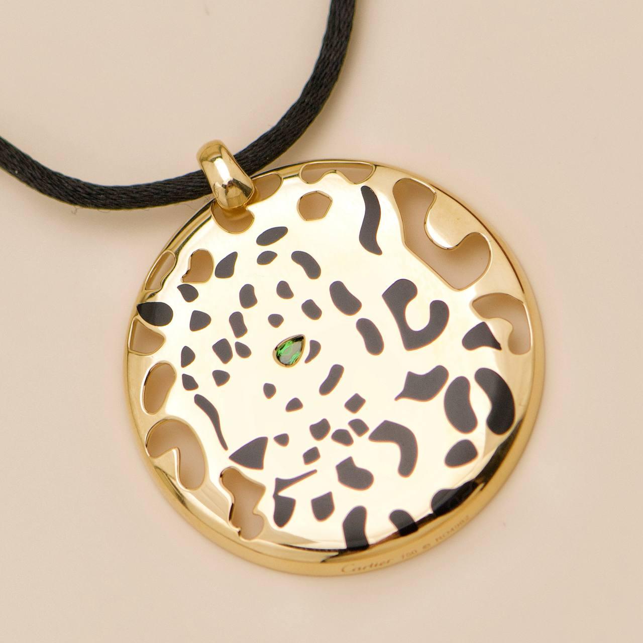 Cartier Panthère Collana con ciondolo in oro giallo 18 carati con smalto e tsavorite 4