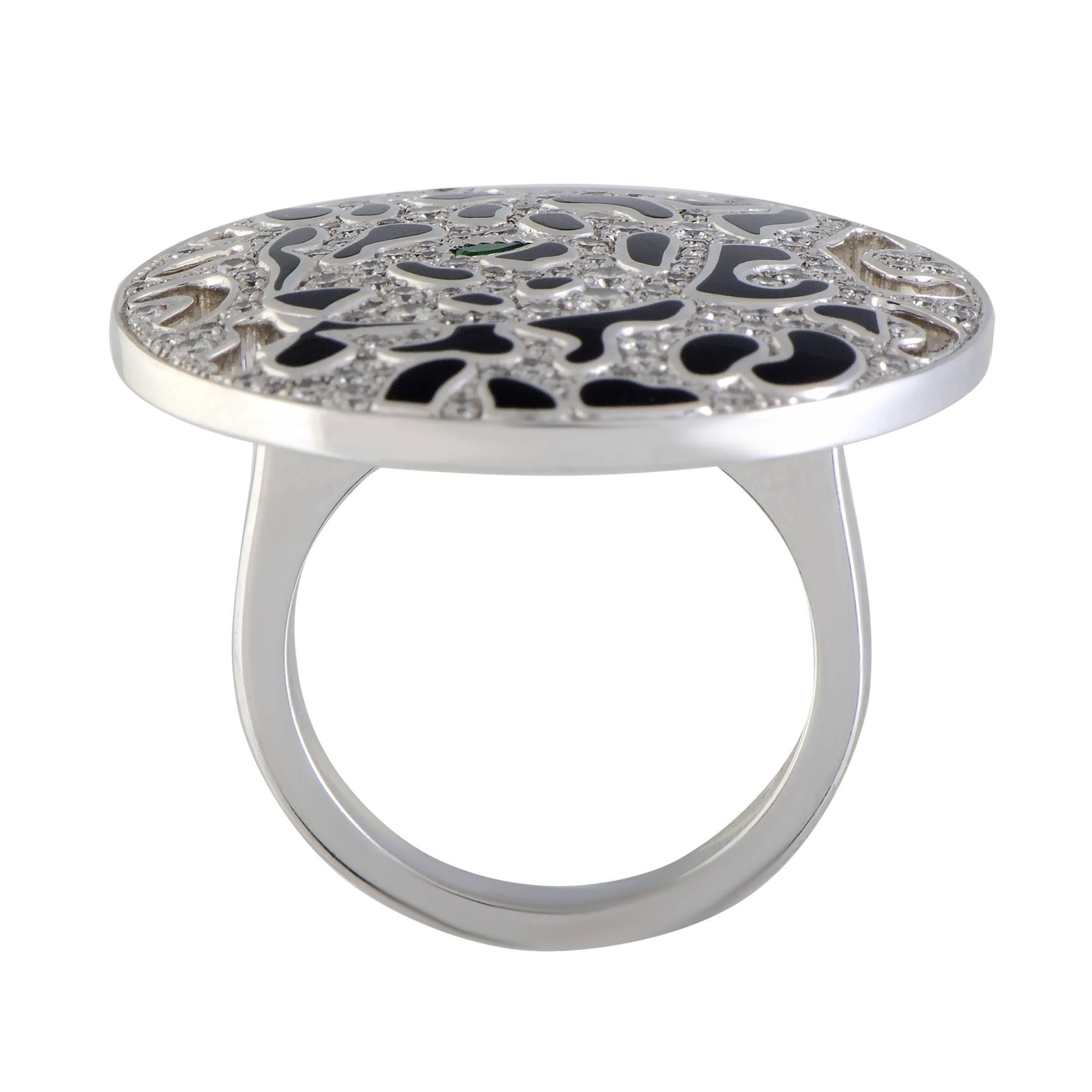 Created for the renowned “Panthère” collection, this attractive Cartier ring features an exceptionally bold, eye-catching design, offering a stunningly fashionable appearance. The ring is made of 18K white gold and lavishly set with scintillating