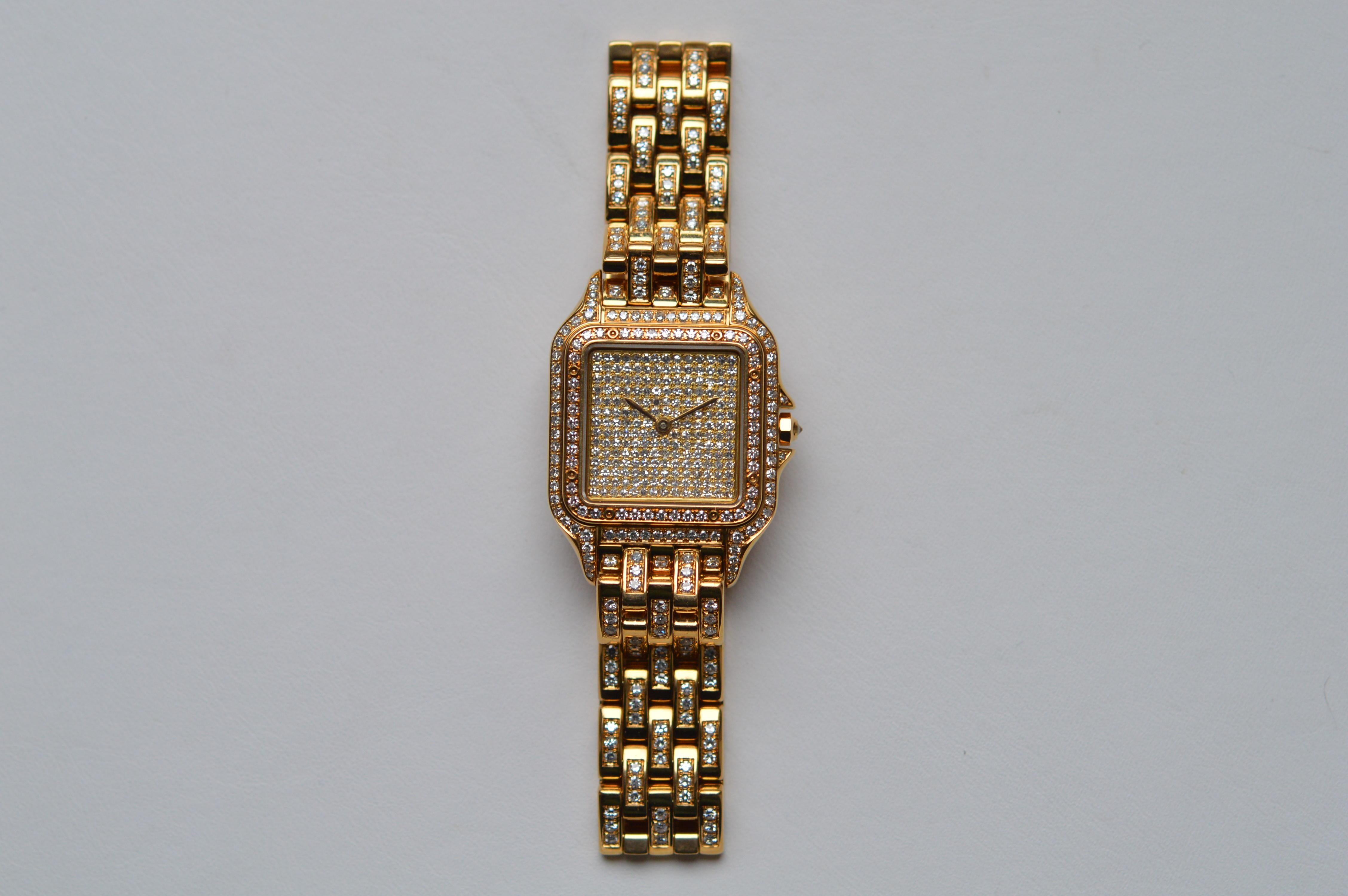 Cartier Panthère Full Diamond pavé
Reference n°882728FF
GM (Grand Model) Size
26mm X 36mm Size
18K Yellow Gold
Diamond paved dial
Custom Diamond Setting
Set with 575 Round Diamond for a total weight of 5.18 carats
Quartz Movement
Brand new never