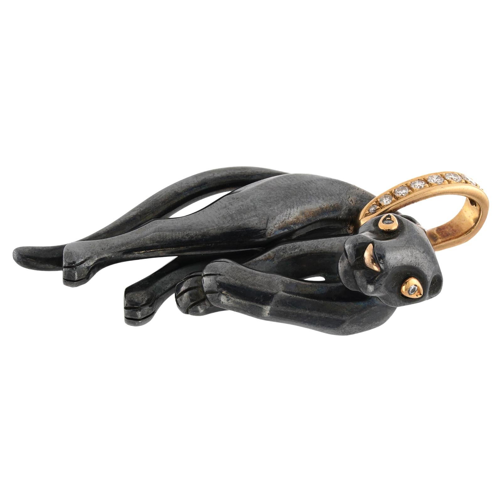 CARTIER Panthere Hematite Diamond 18k Yellow Gold Large Pendant In Good Condition In New York, NY