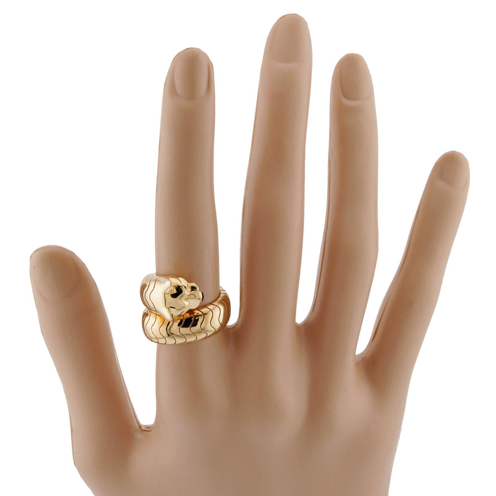 CARTIER Panthere La Carda Tsavorite Onyx Yellow Gold Ring Box In Excellent Condition For Sale In New York, NY