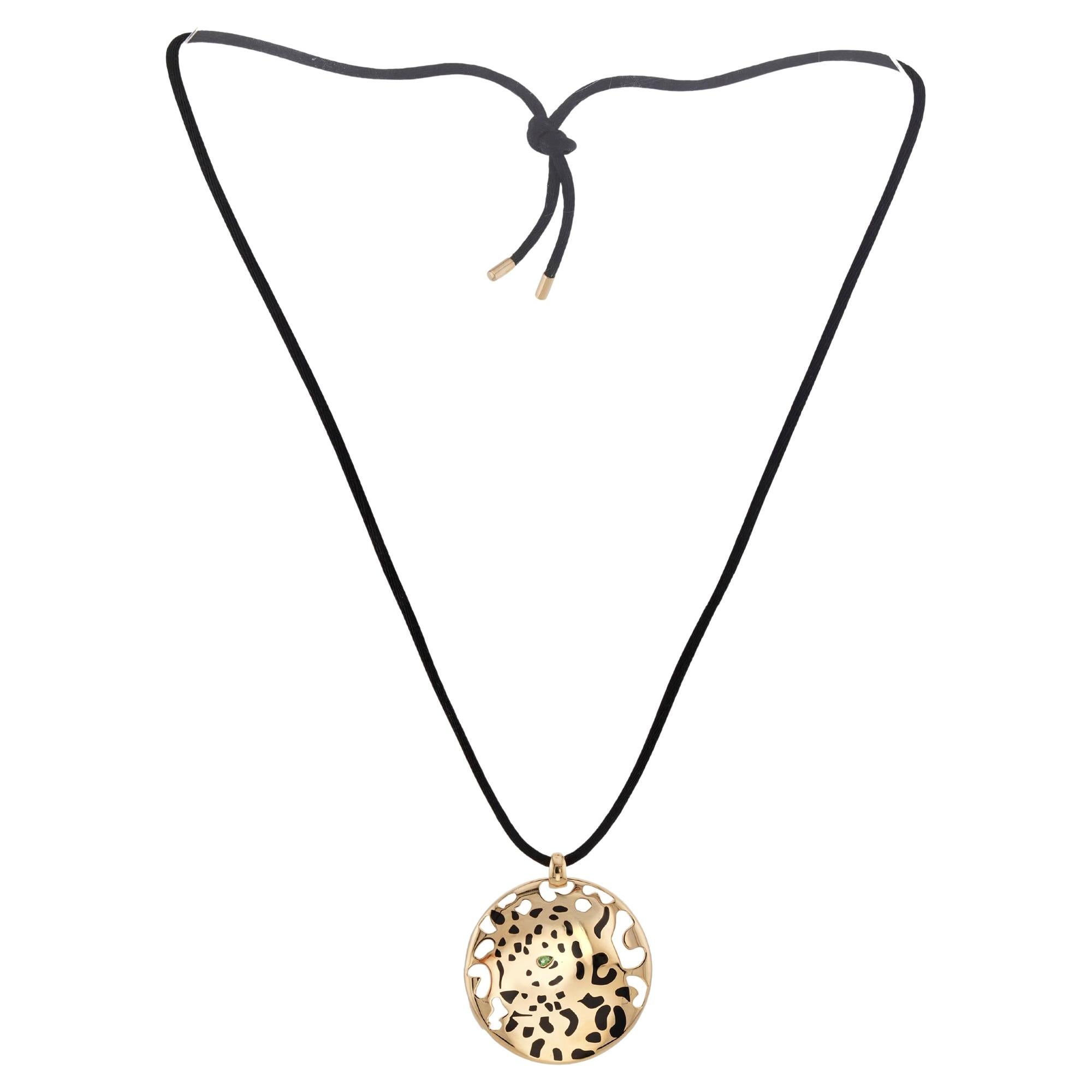 da uomo o donna CARTIER Panthere Lacquer Tsavorite Yellow Gold Pendant Necklace in vendita