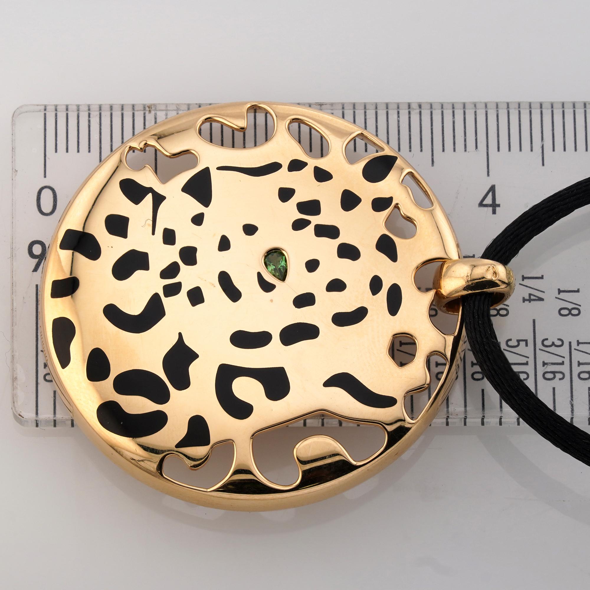 CARTIER Panthere Lacquer Tsavorite Yellow Gold Pendant Necklace in vendita 2