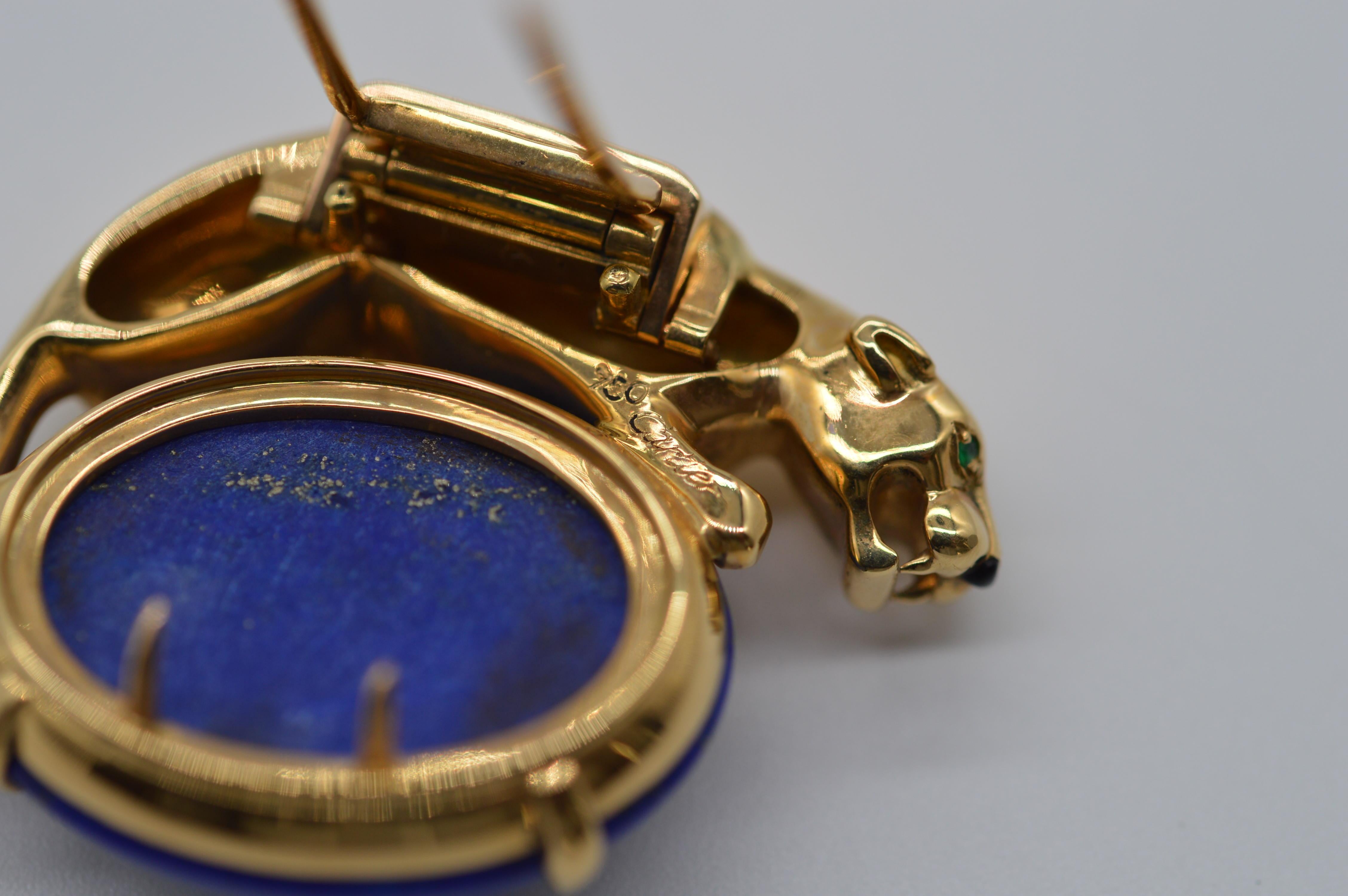 Cartier Panthère Lapis Lazuli 18K Yellow Gold Brooch with Emerald Eyes Unworn In New Condition For Sale In Geneva, CH