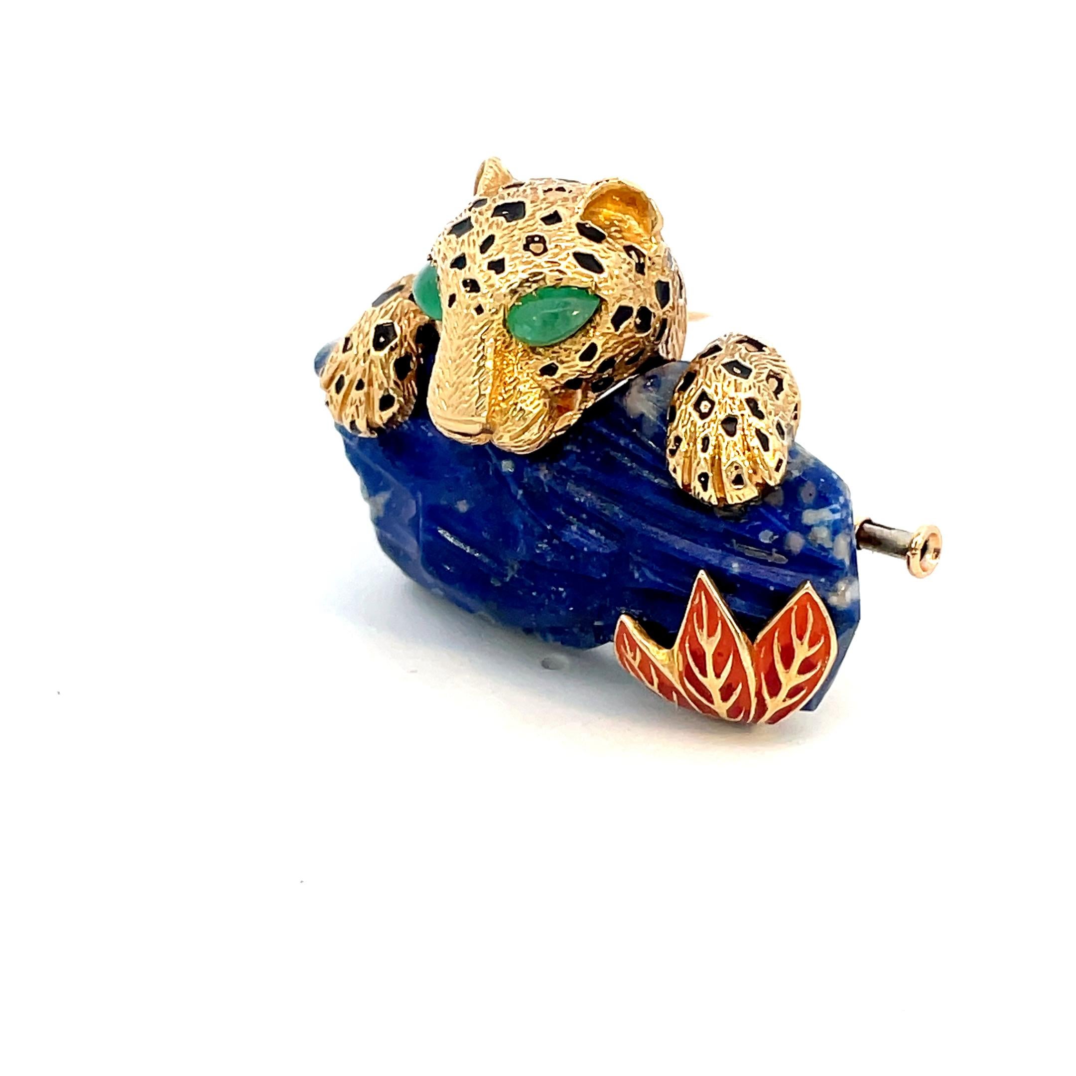 Cartier 'Panthère' Lapis Lazuli, Emerald and Enamel Clip Brooch Original Papers In Excellent Condition For Sale In Milano, IT